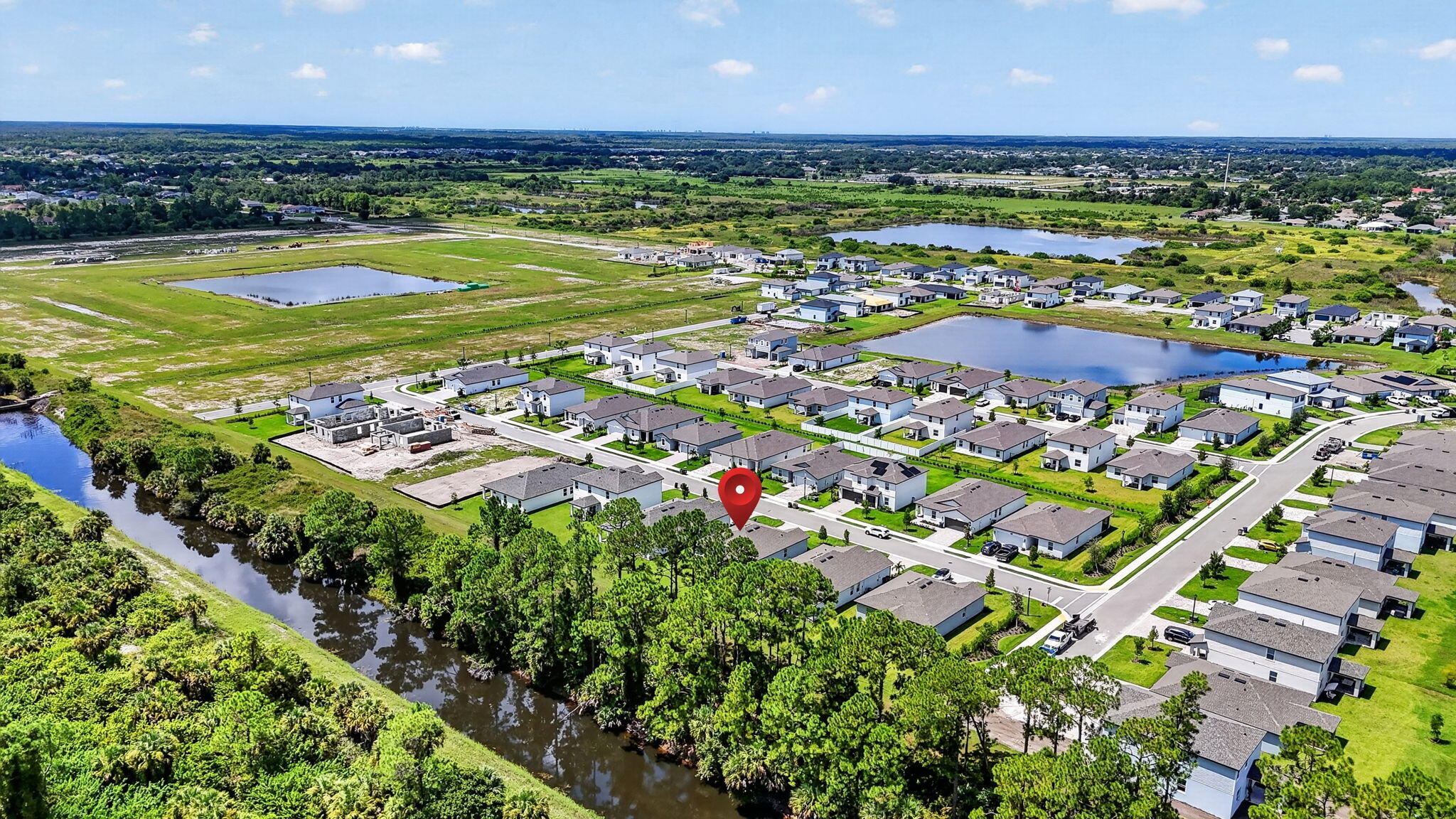 243 LAKESIDE BREEZE Way