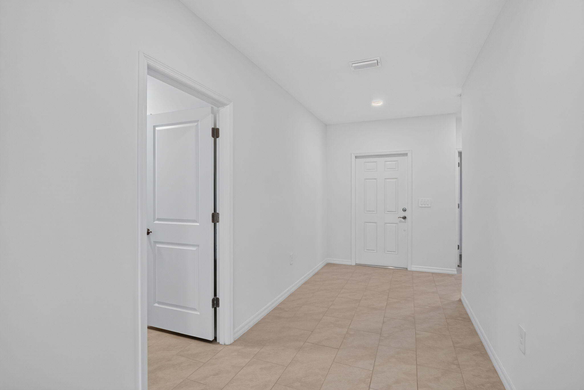 243 LAKESIDE BREEZE Way