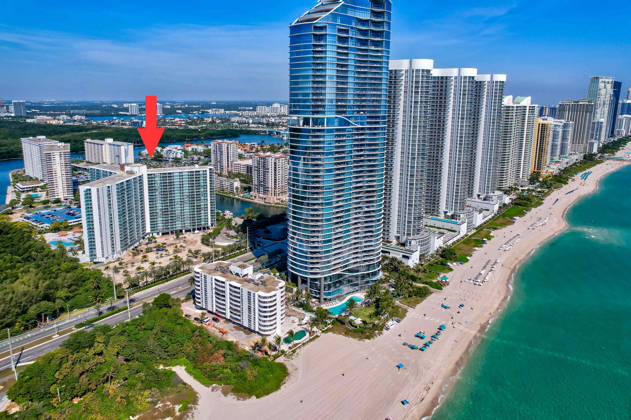 100 BAYVIEW Drive 620