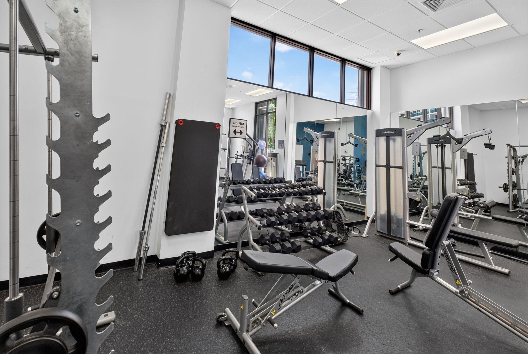 100 BAYVIEW Drive 620