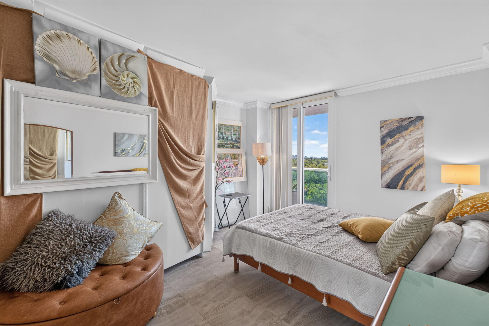 100 BAYVIEW Drive 620