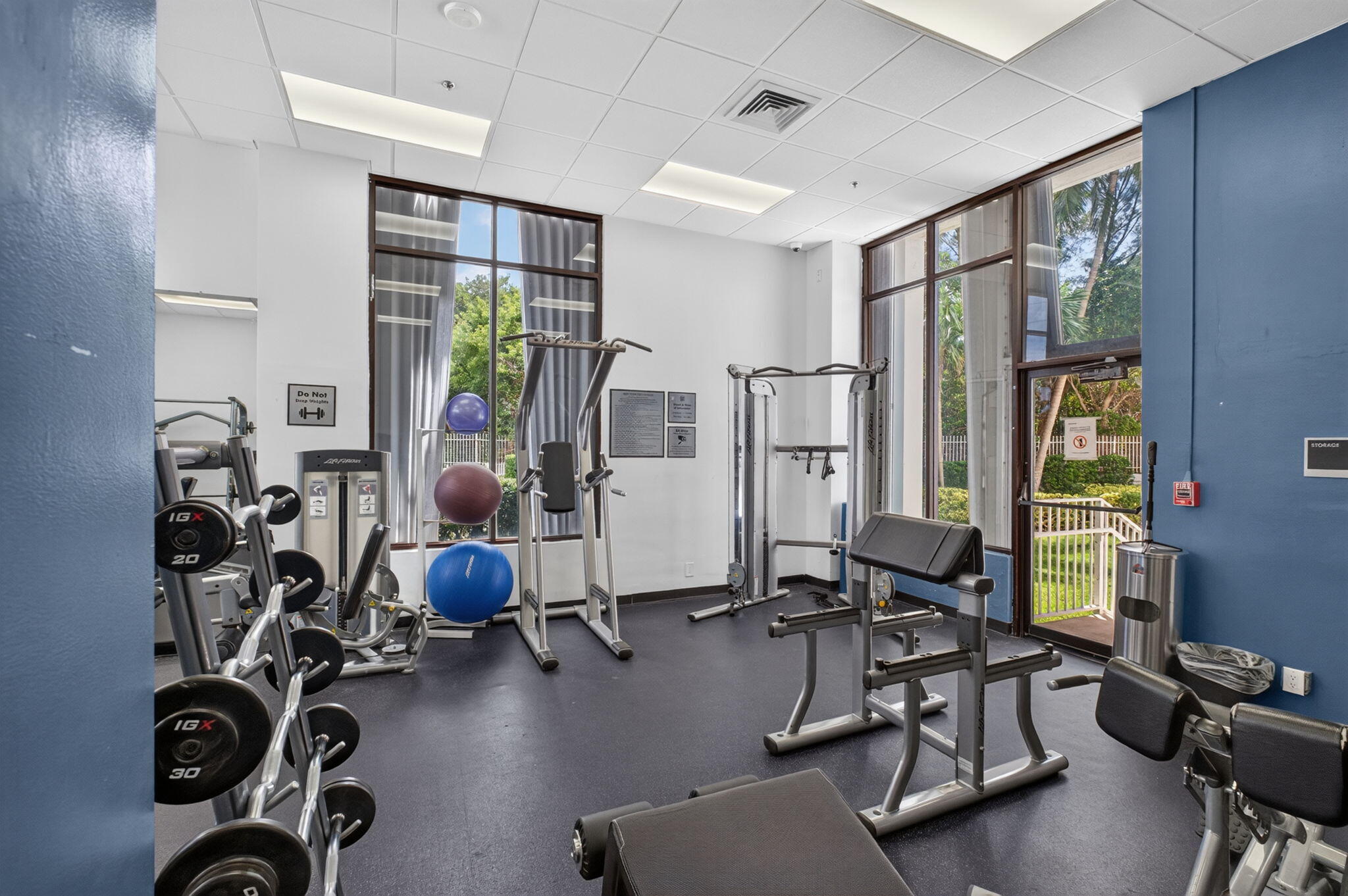 100 BAYVIEW Drive 620