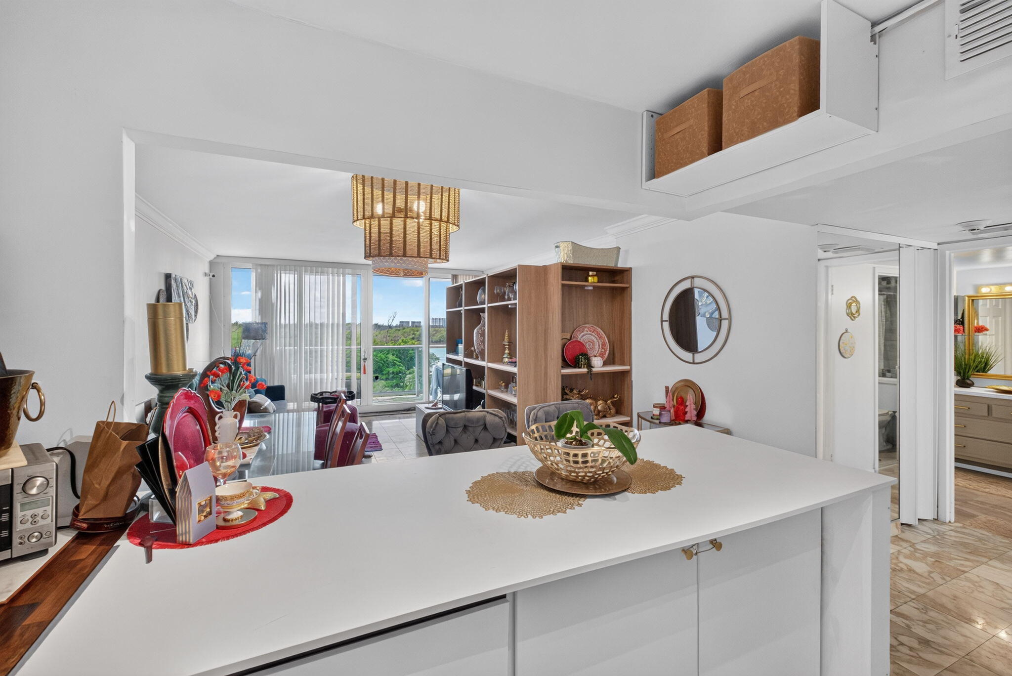 100 BAYVIEW Drive 620