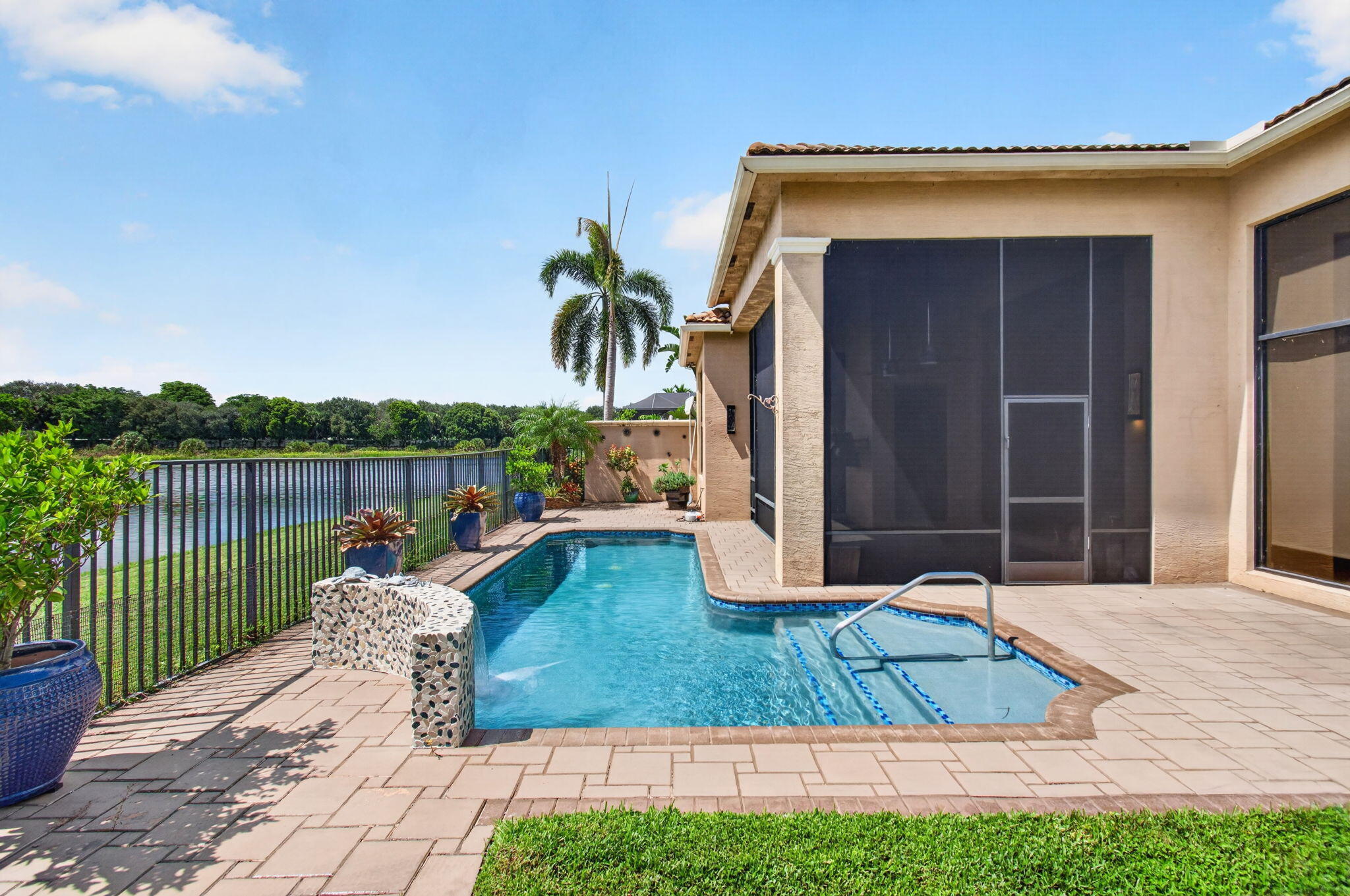 17835 LAKE AZURE Way
