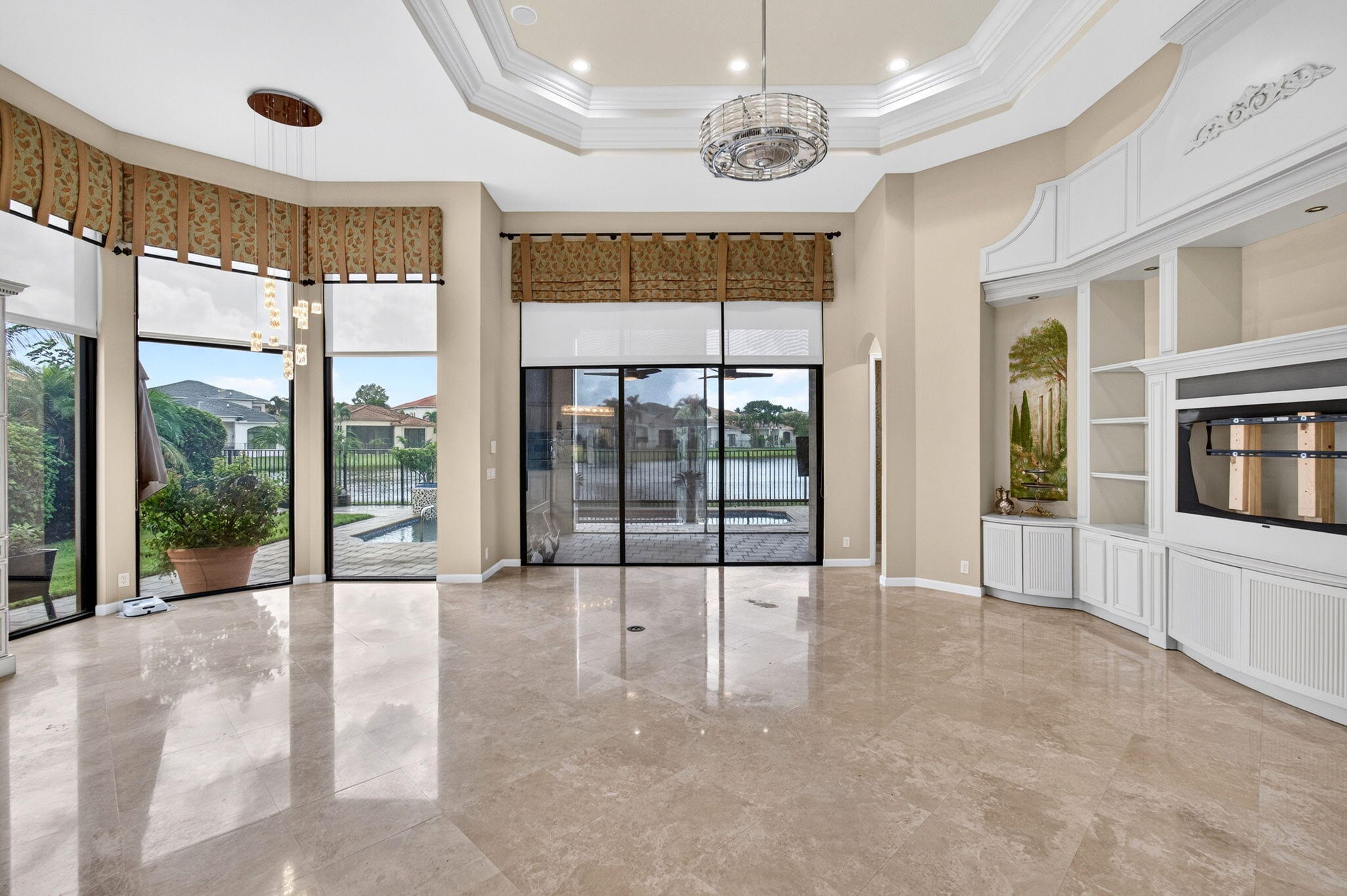 17835 LAKE AZURE Way
