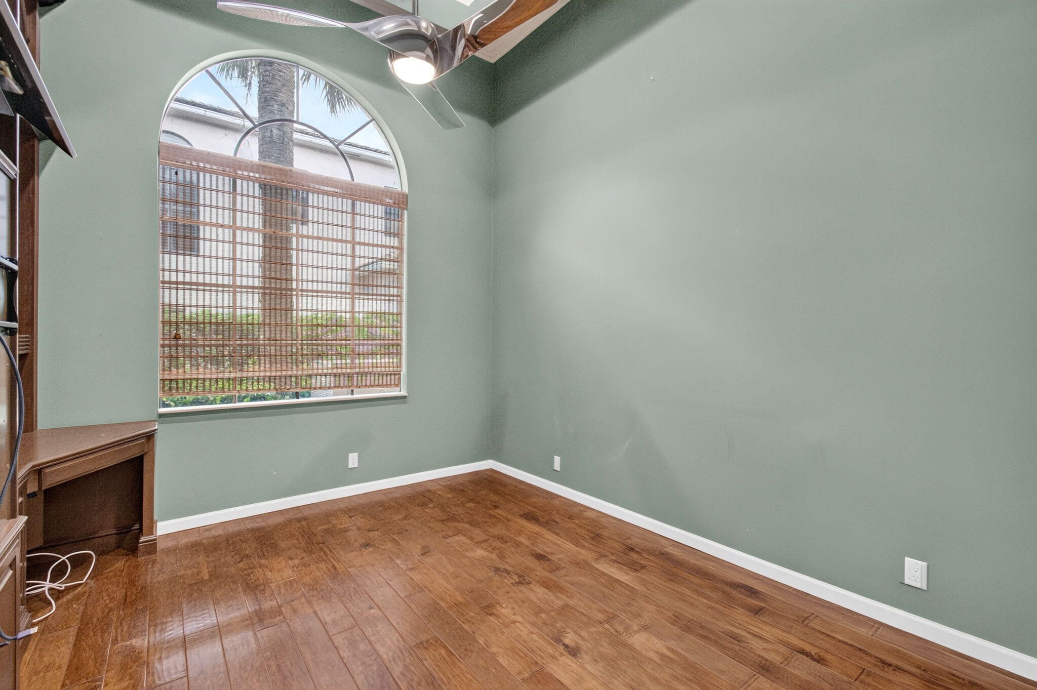 17835 LAKE AZURE Way