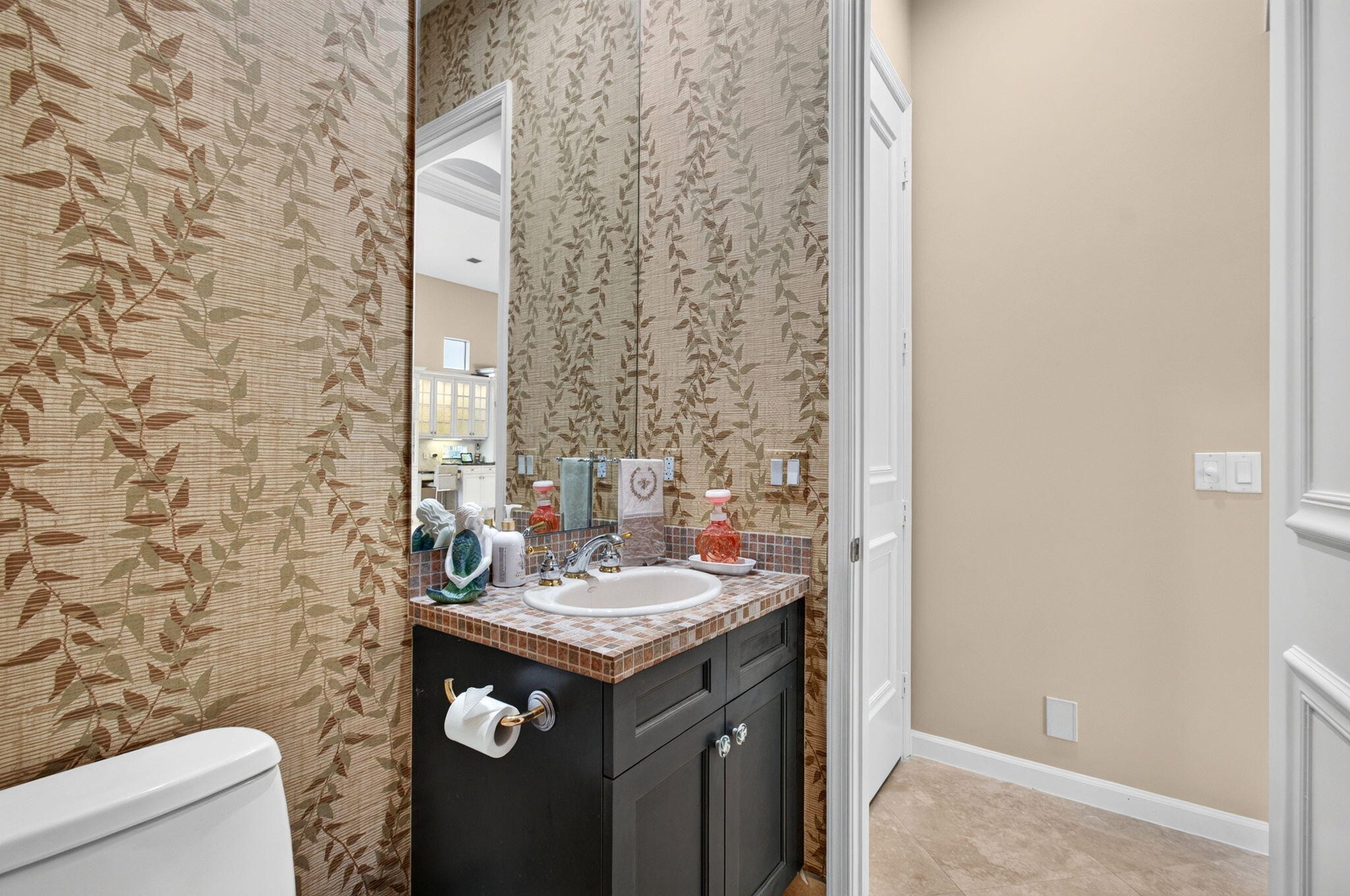 17835 LAKE AZURE Way