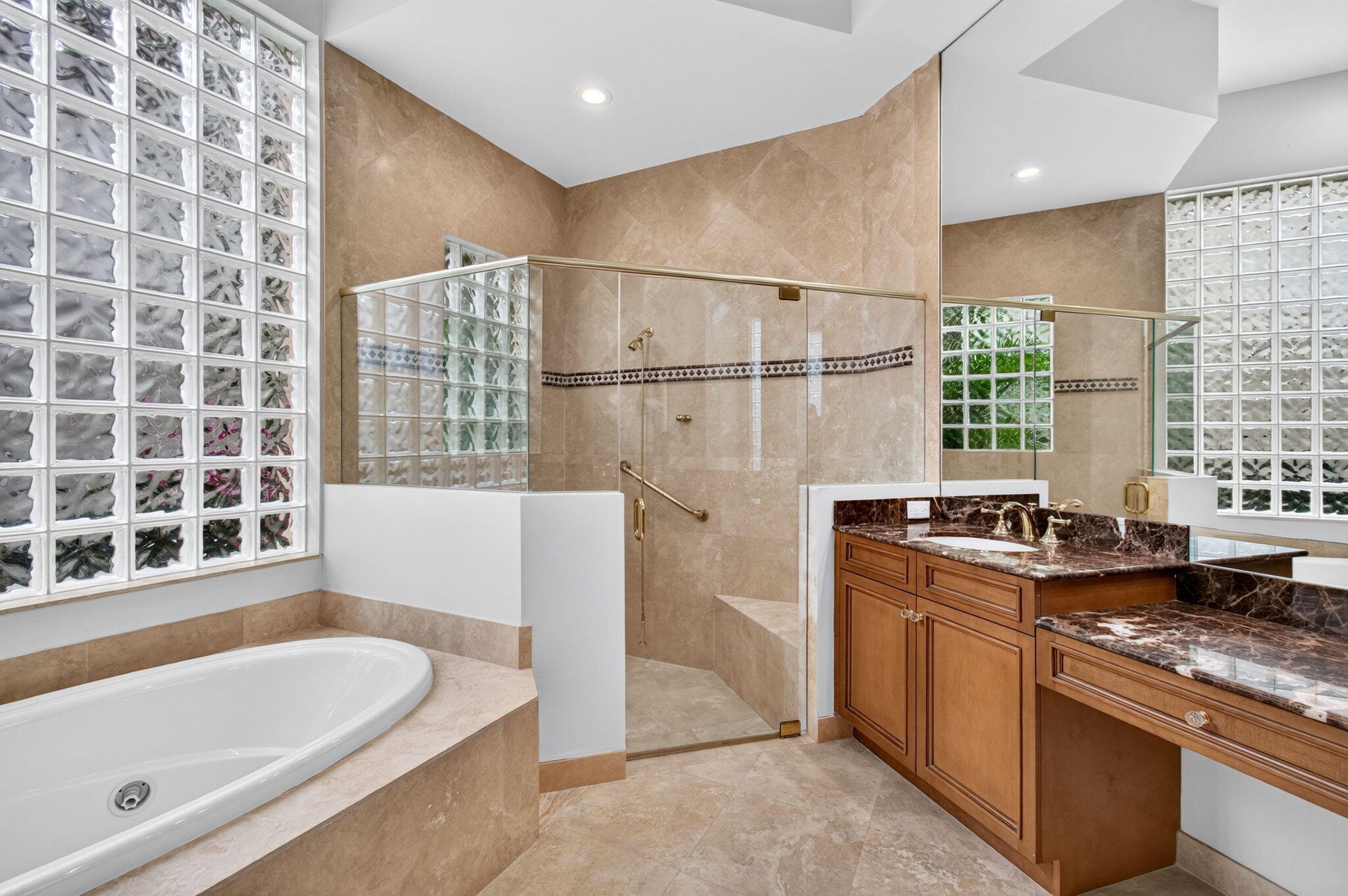 17835 LAKE AZURE Way
