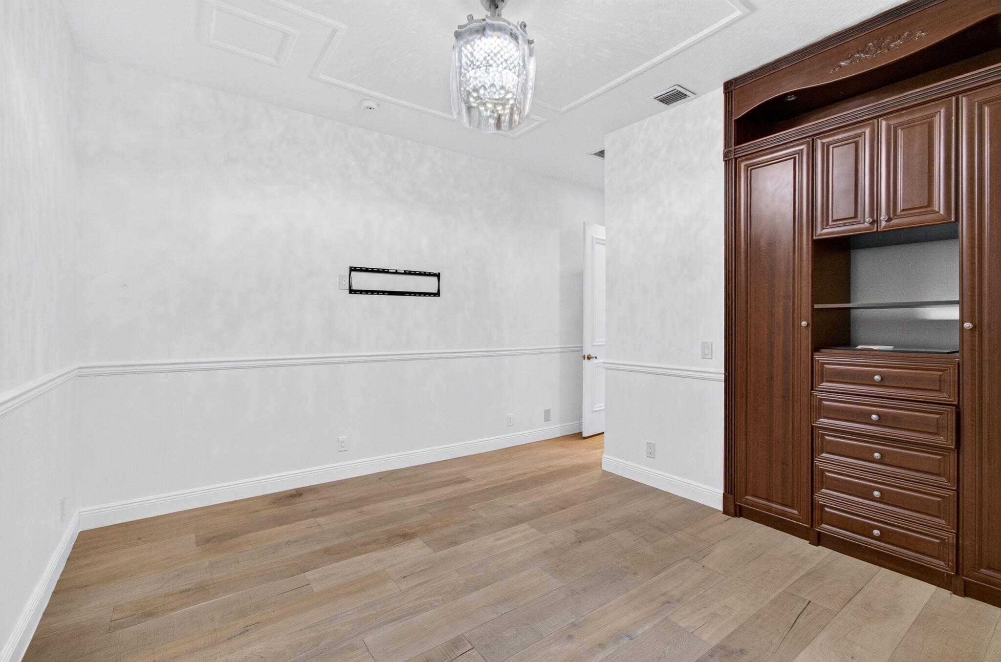 17835 LAKE AZURE Way