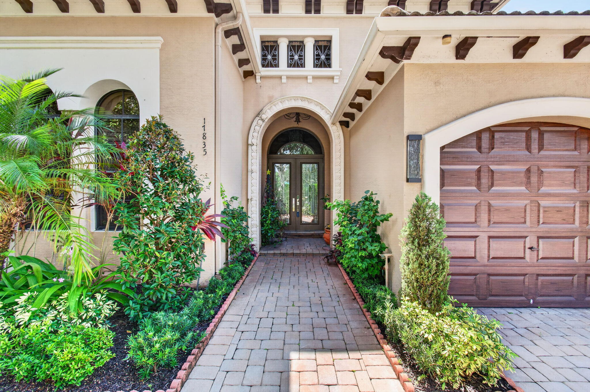 17835 LAKE AZURE Way