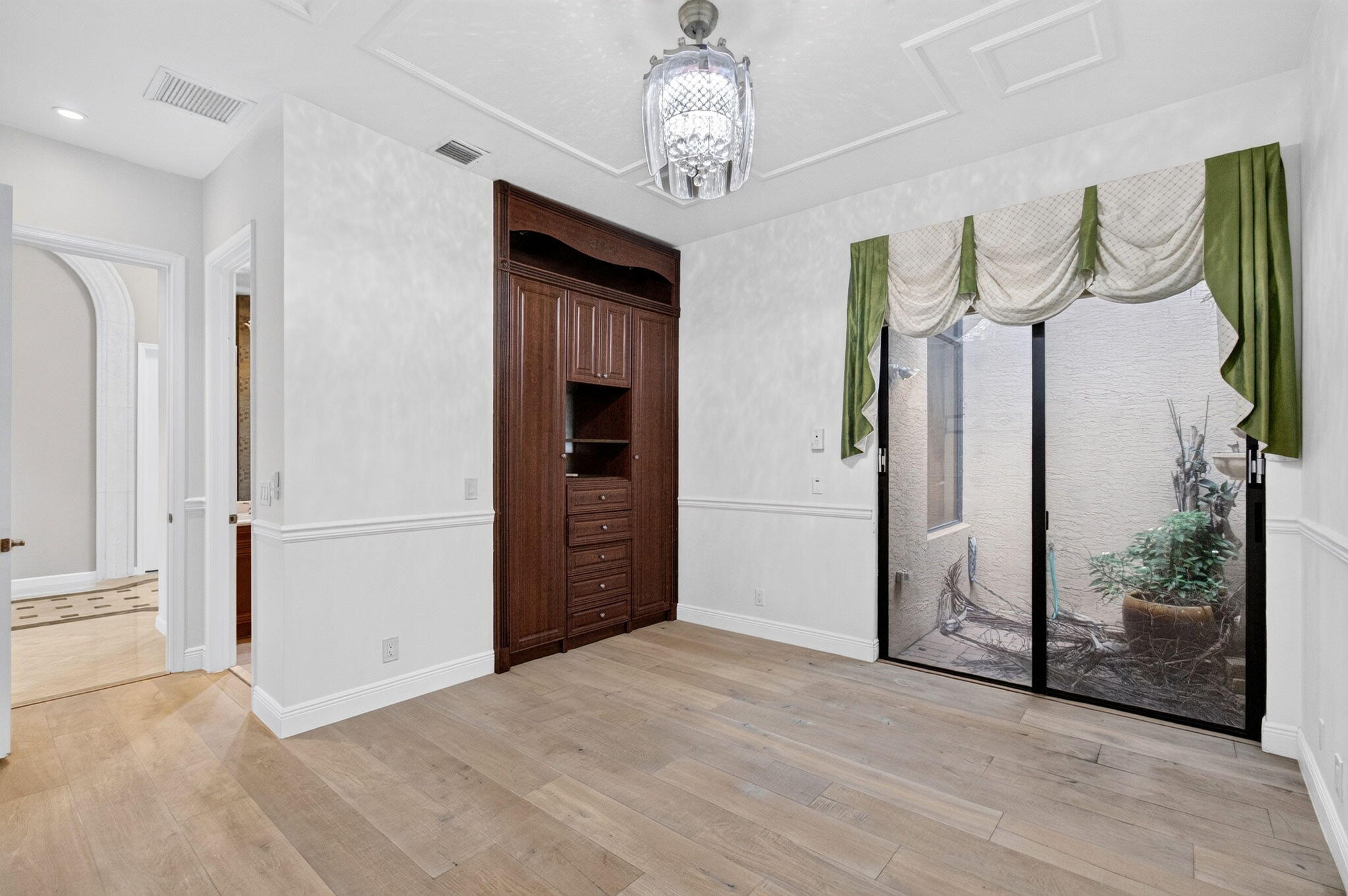 17835 LAKE AZURE Way