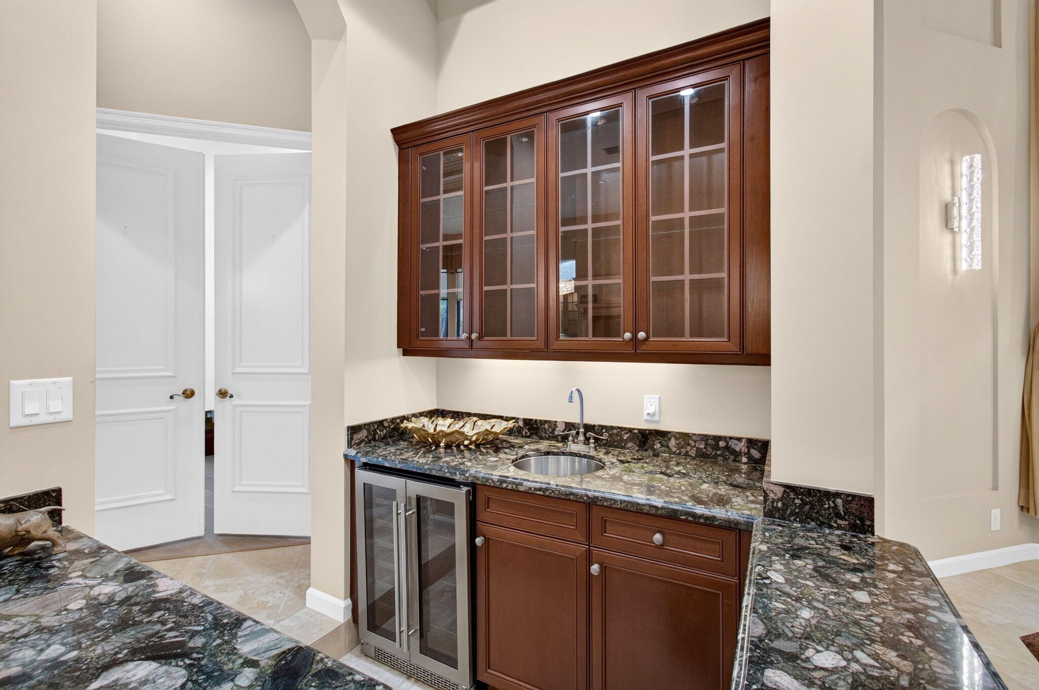 17835 LAKE AZURE Way