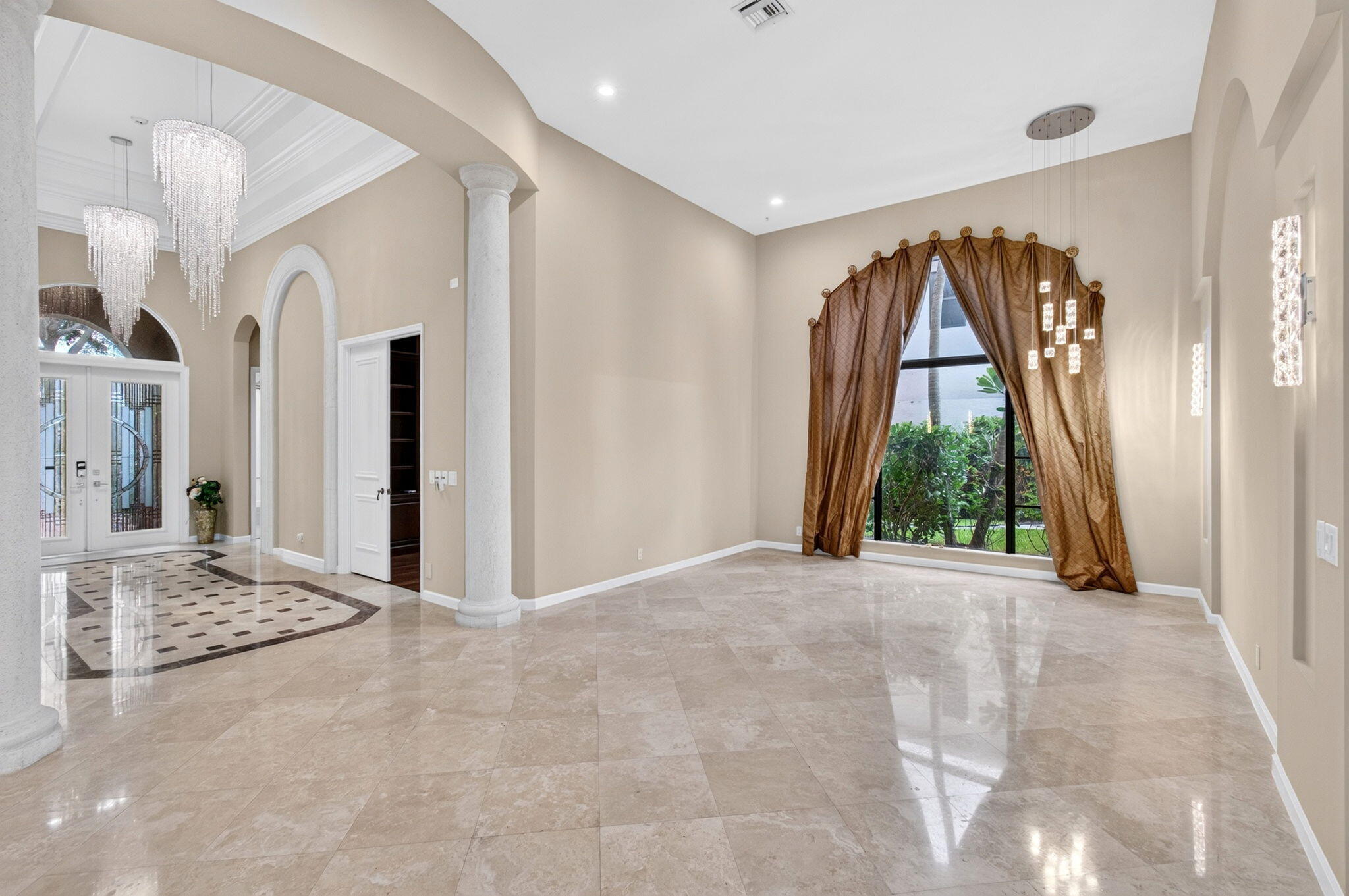 17835 LAKE AZURE Way