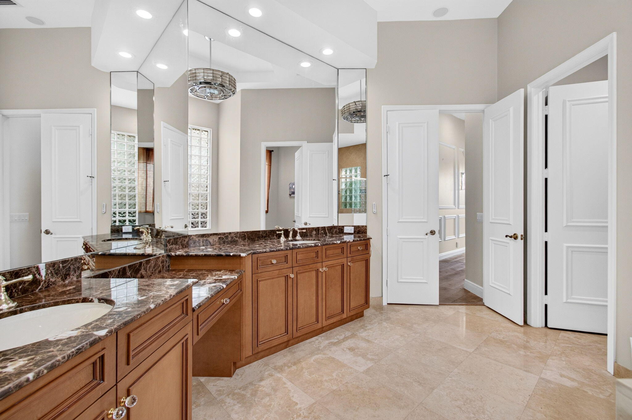 17835 LAKE AZURE Way
