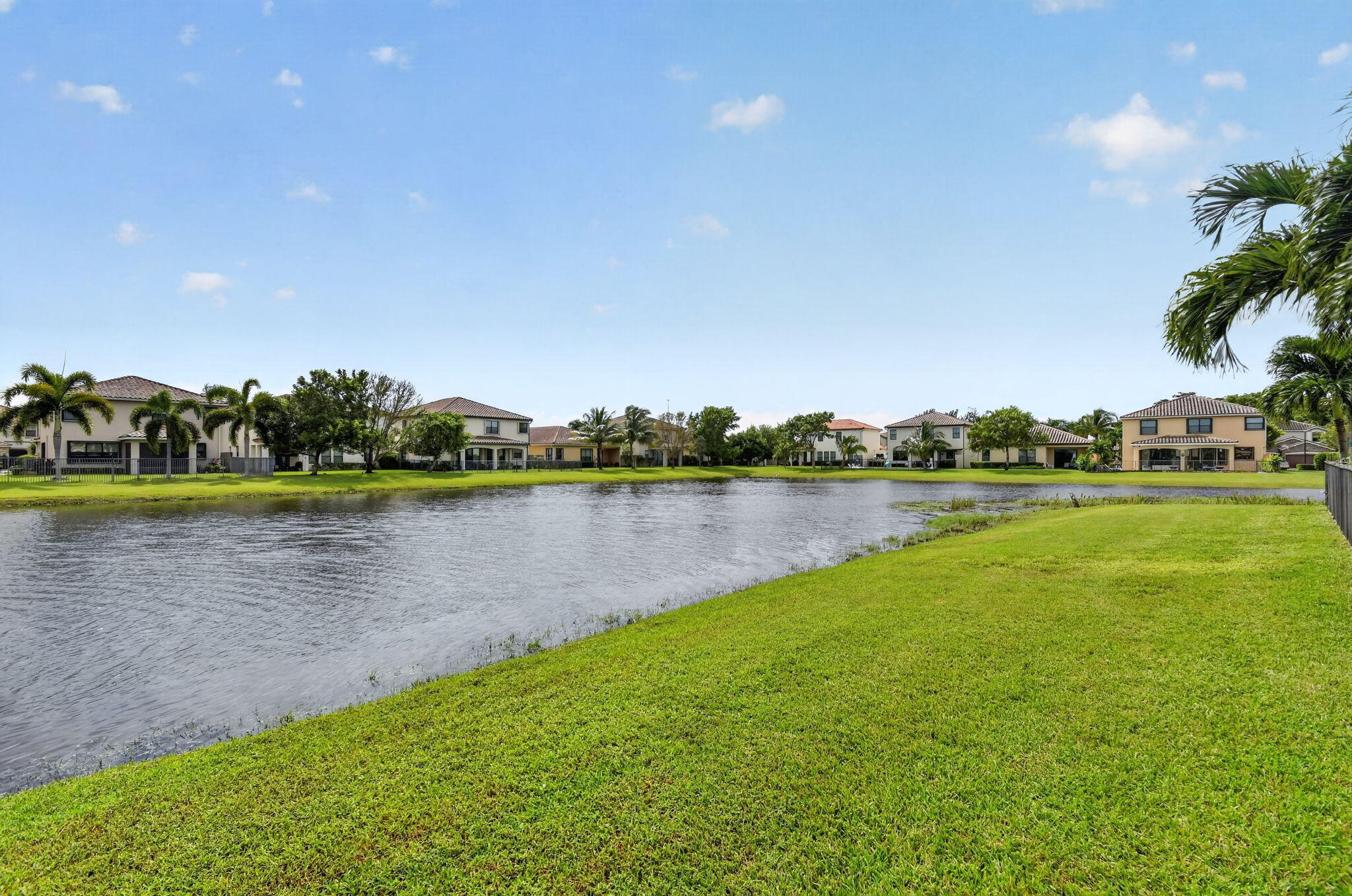 8872 Sandy Creek Way