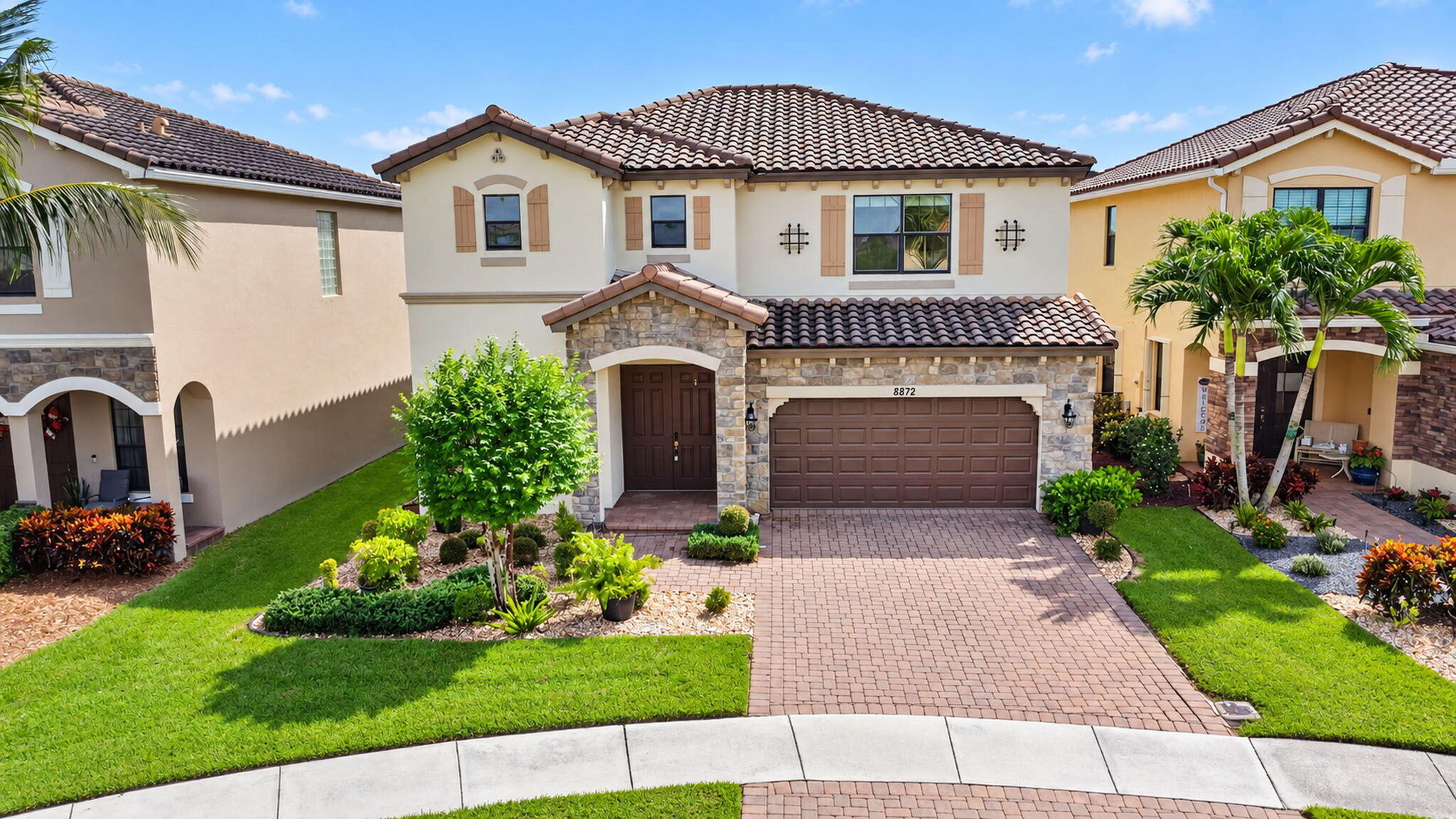 8872 Sandy Creek Way