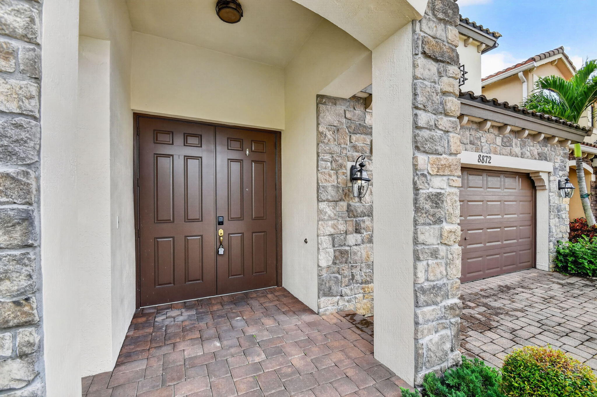 8872 Sandy Creek Way
