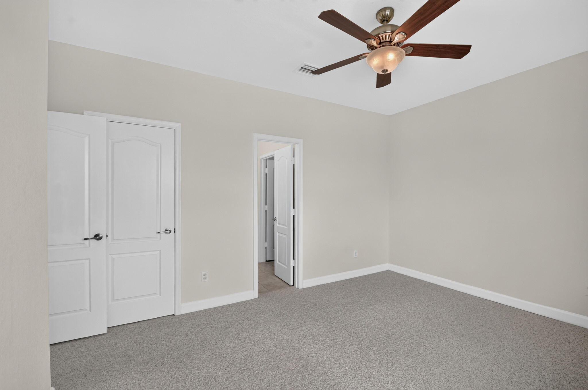 8872 Sandy Creek Way