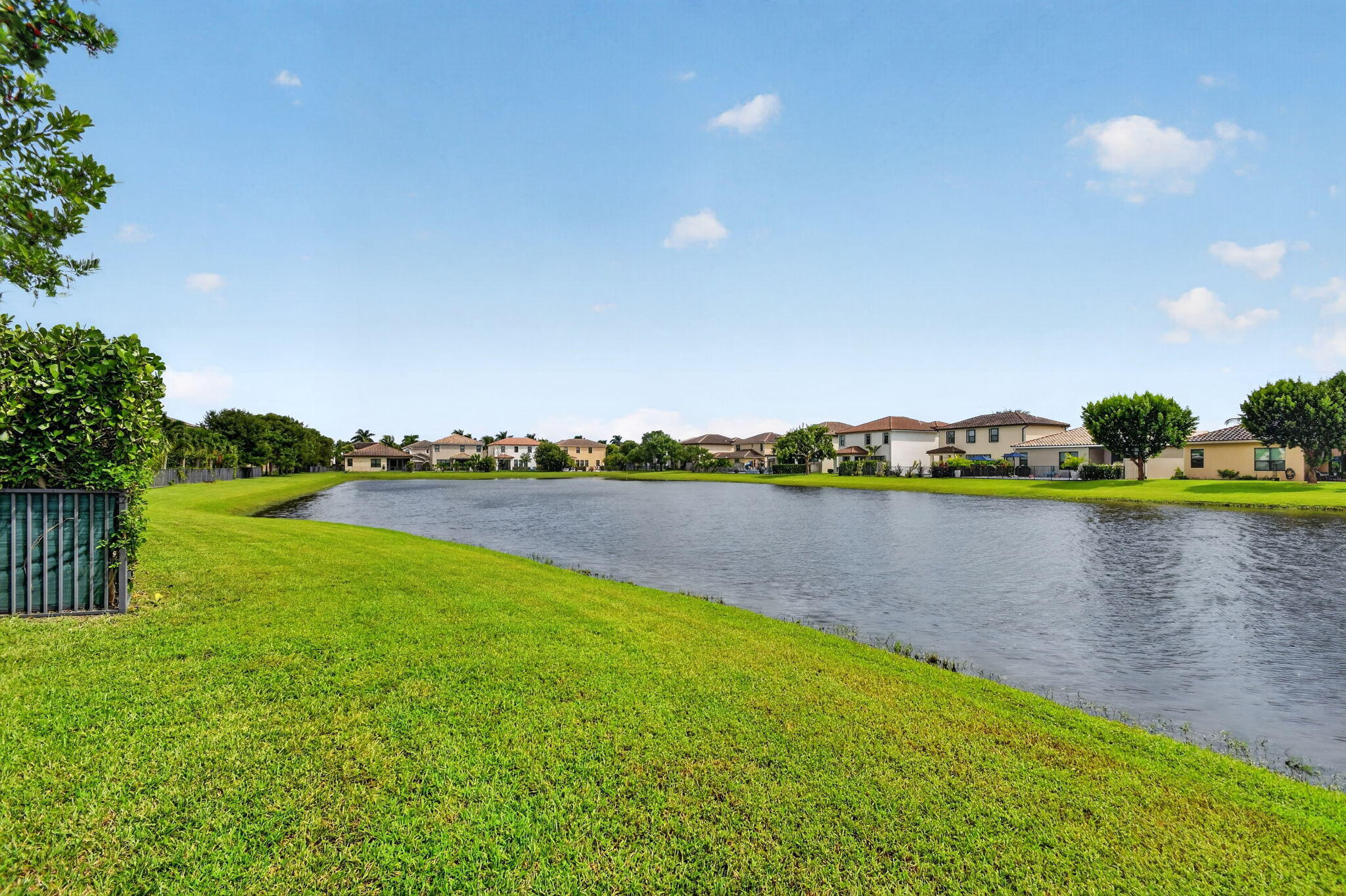 8872 Sandy Creek Way