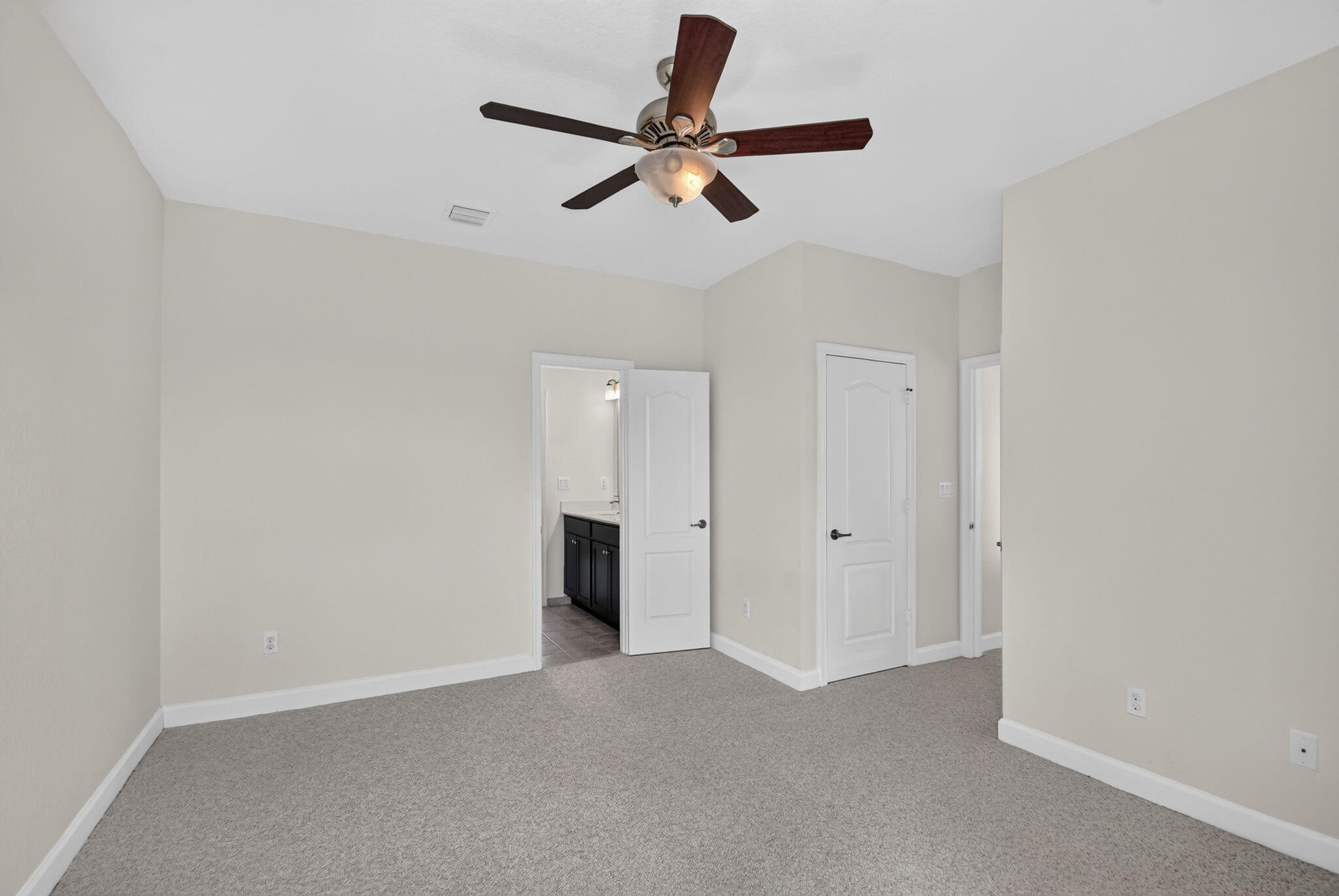 8872 Sandy Creek Way