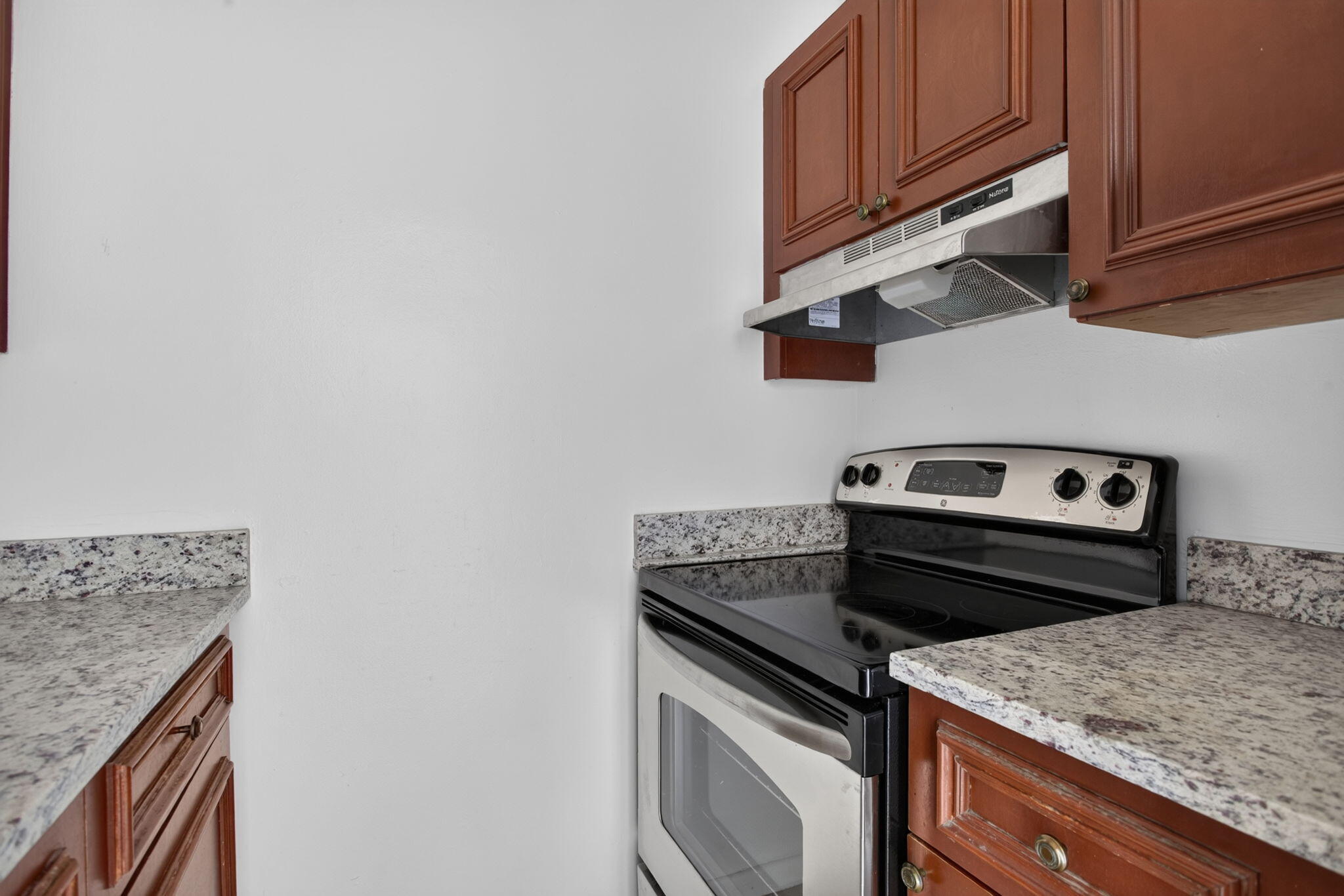 2160 NE 42nd Court 3