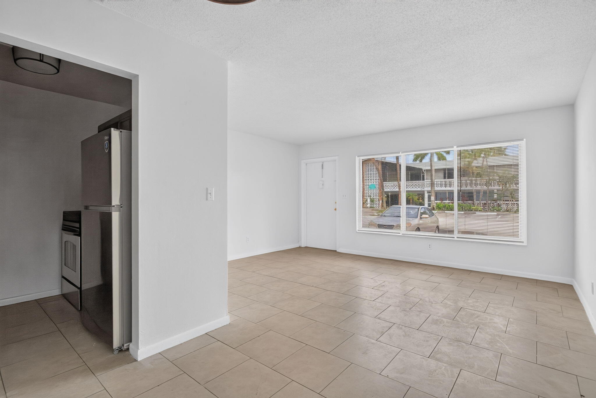 2160 NE 42nd Court 3