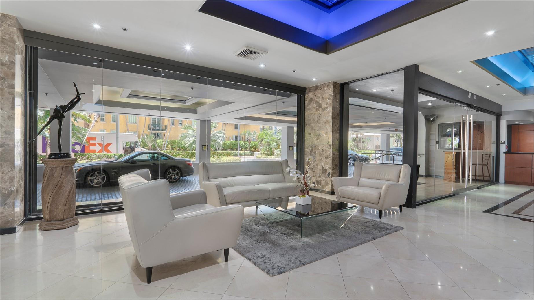 8877 Collins Avenue 1107
