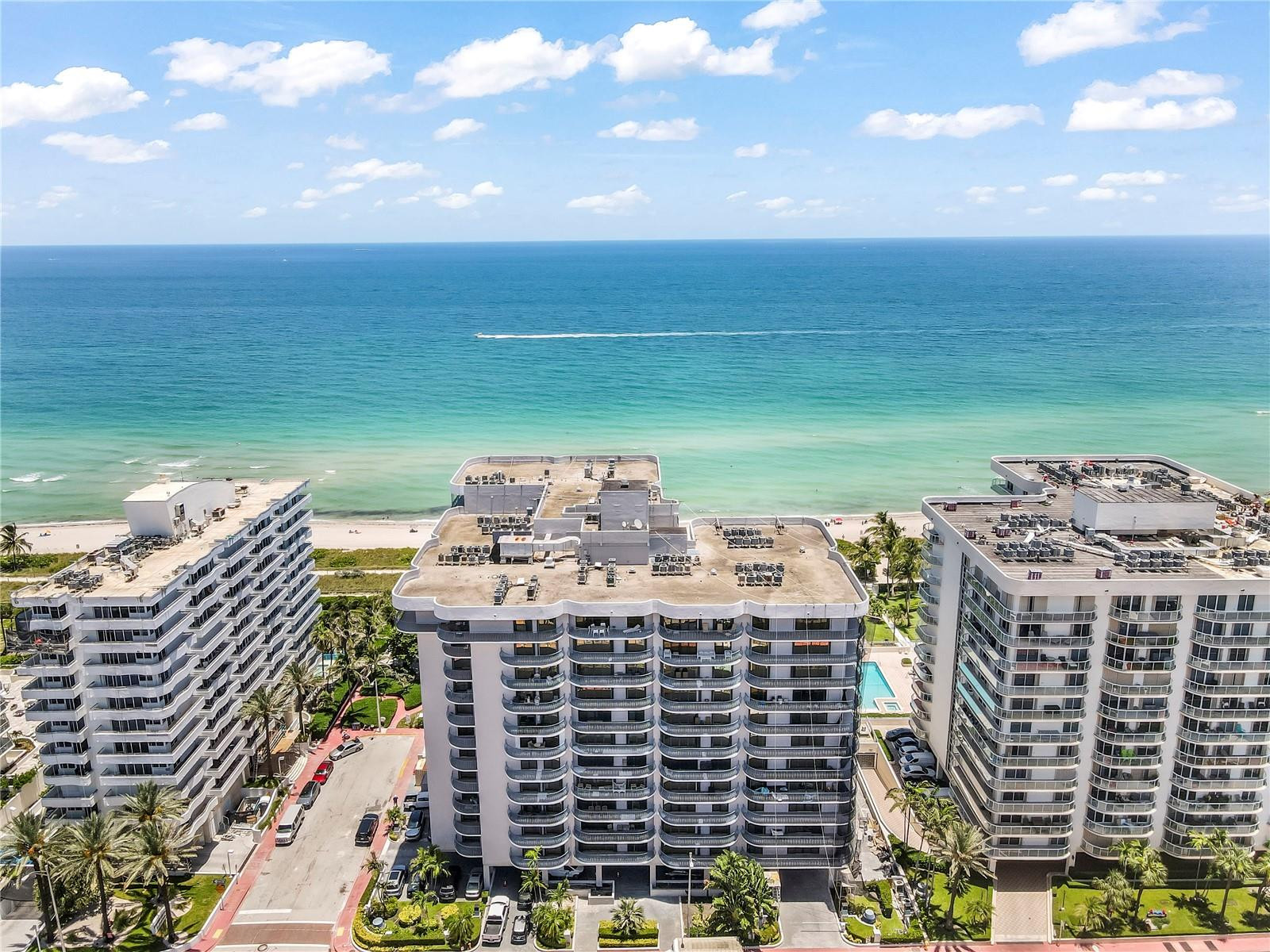 8877 Collins Avenue 1107