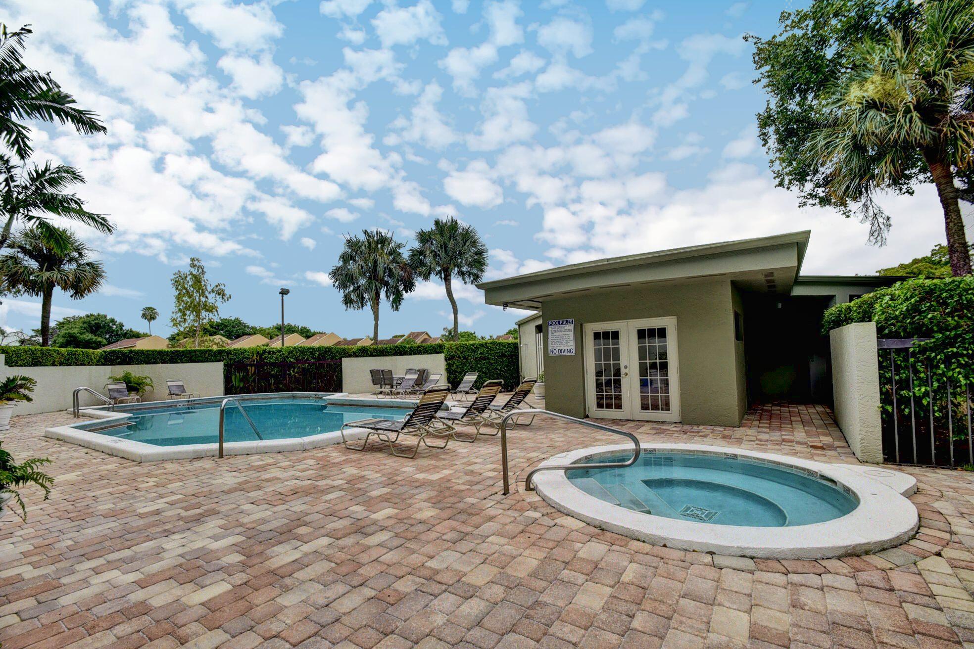 6372 La Costa Drive 405