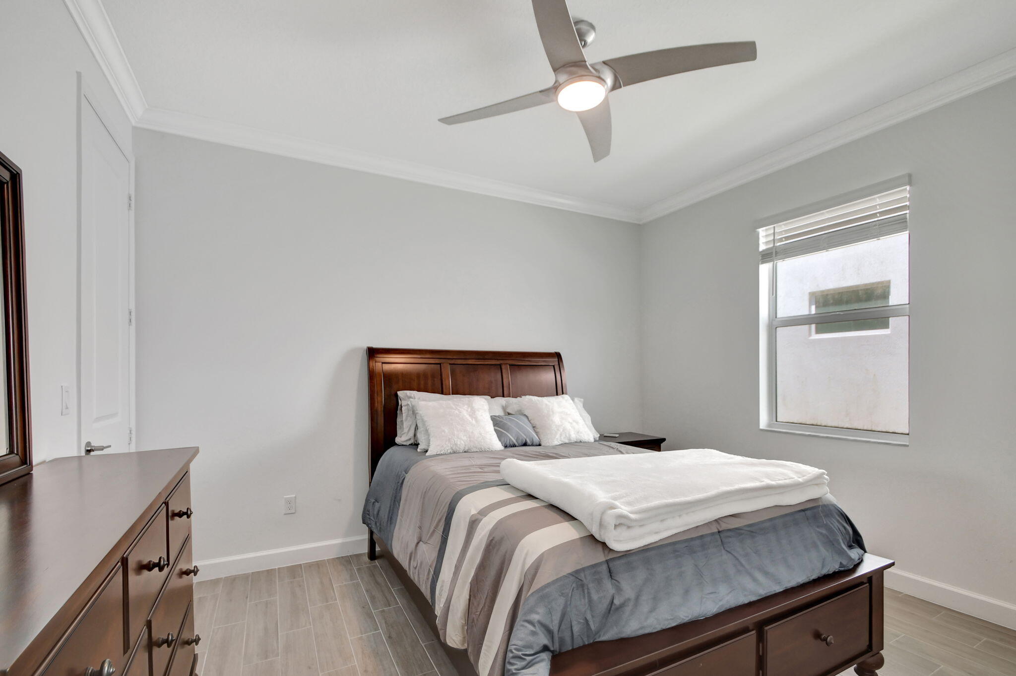 15073 Three Ponds Trail