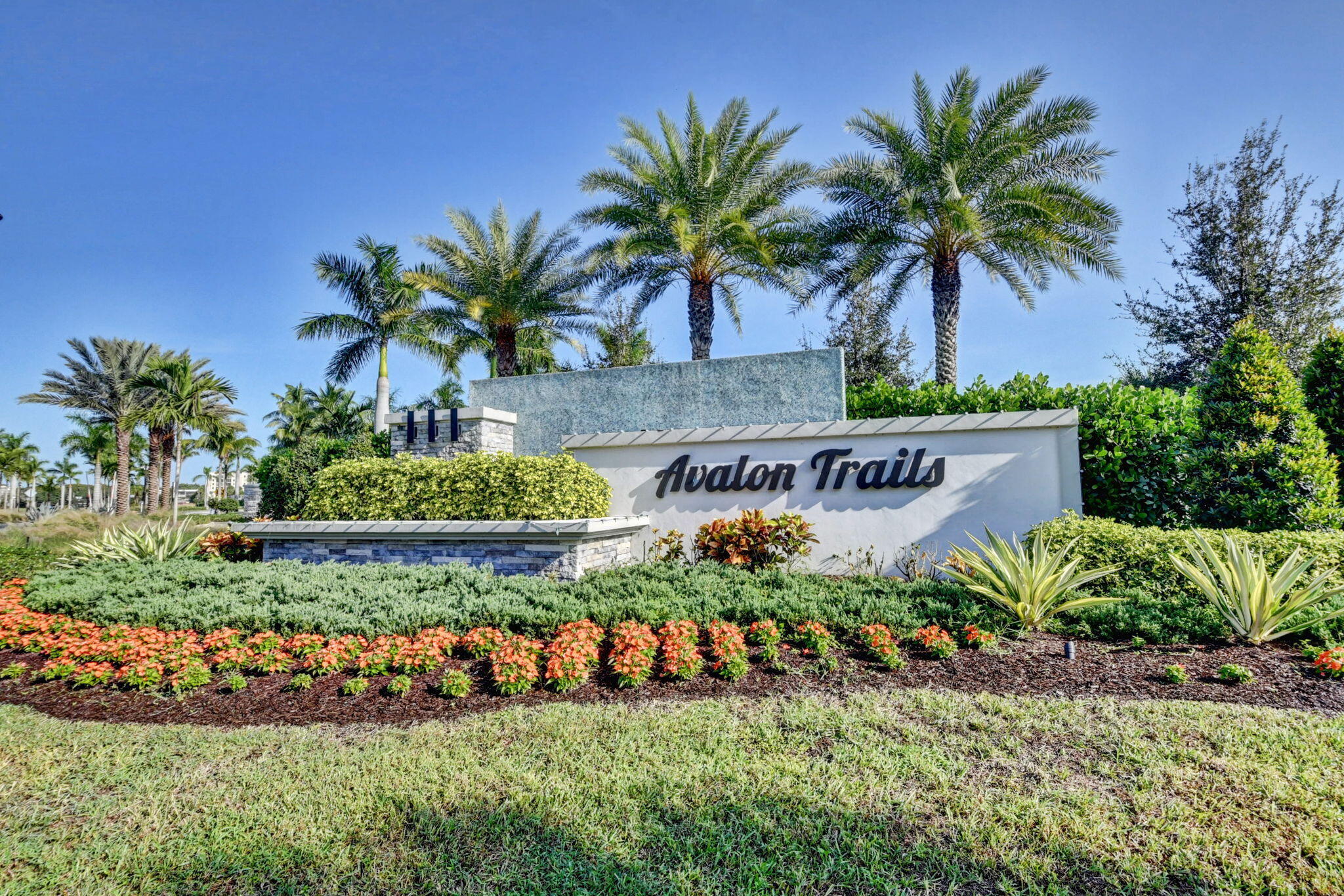 15073 Three Ponds Trail