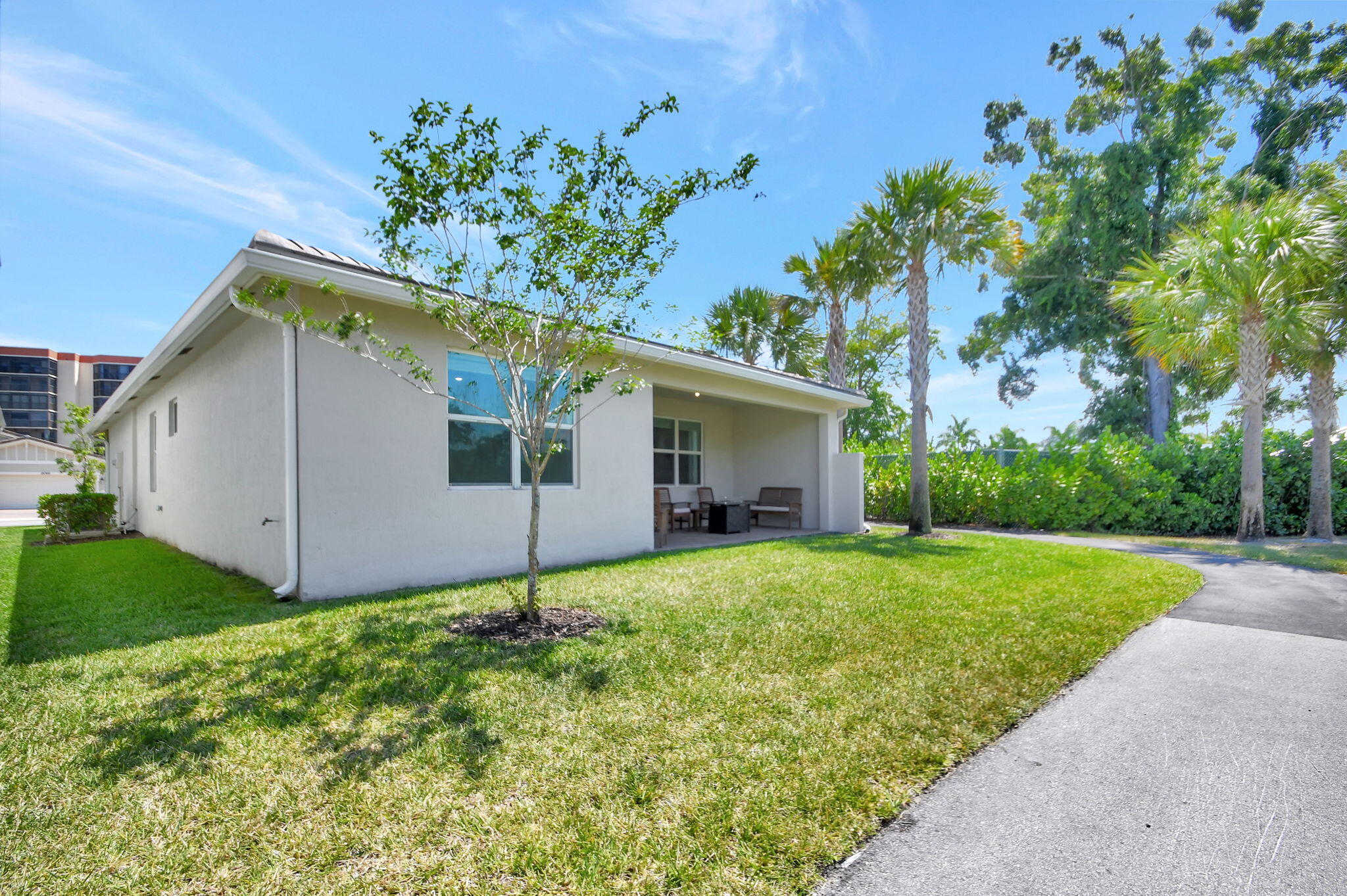 15073 Three Ponds Trail