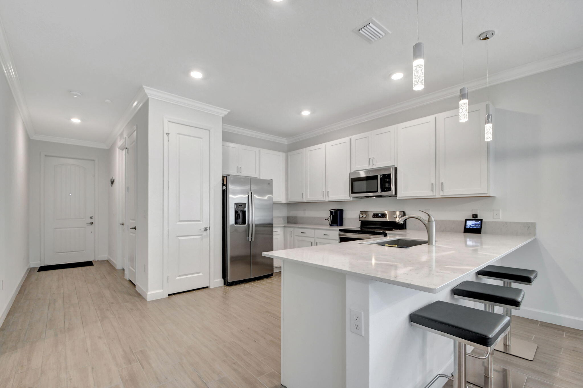 15073 Three Ponds Trail