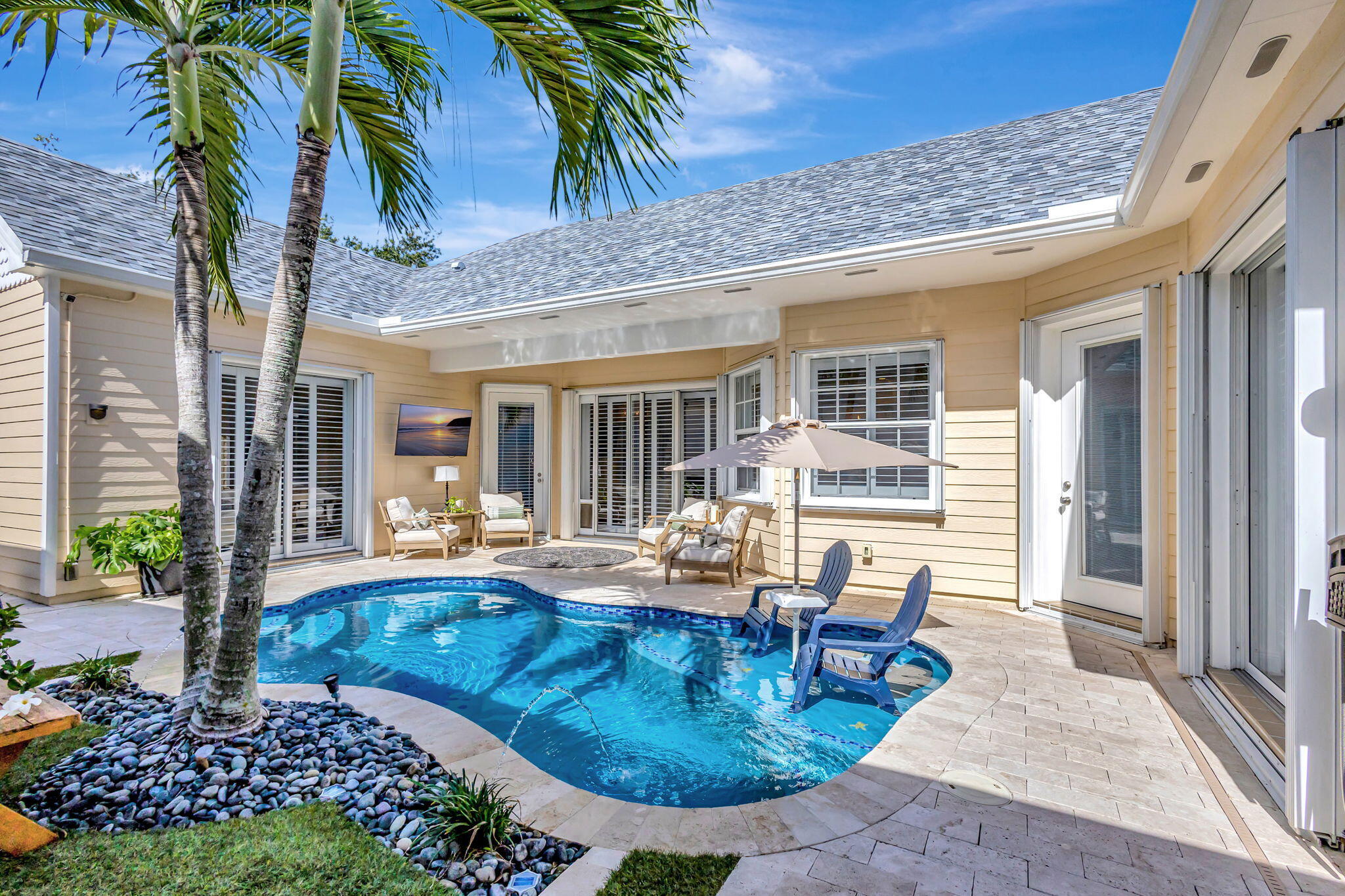 215 Sweet Bay Circle