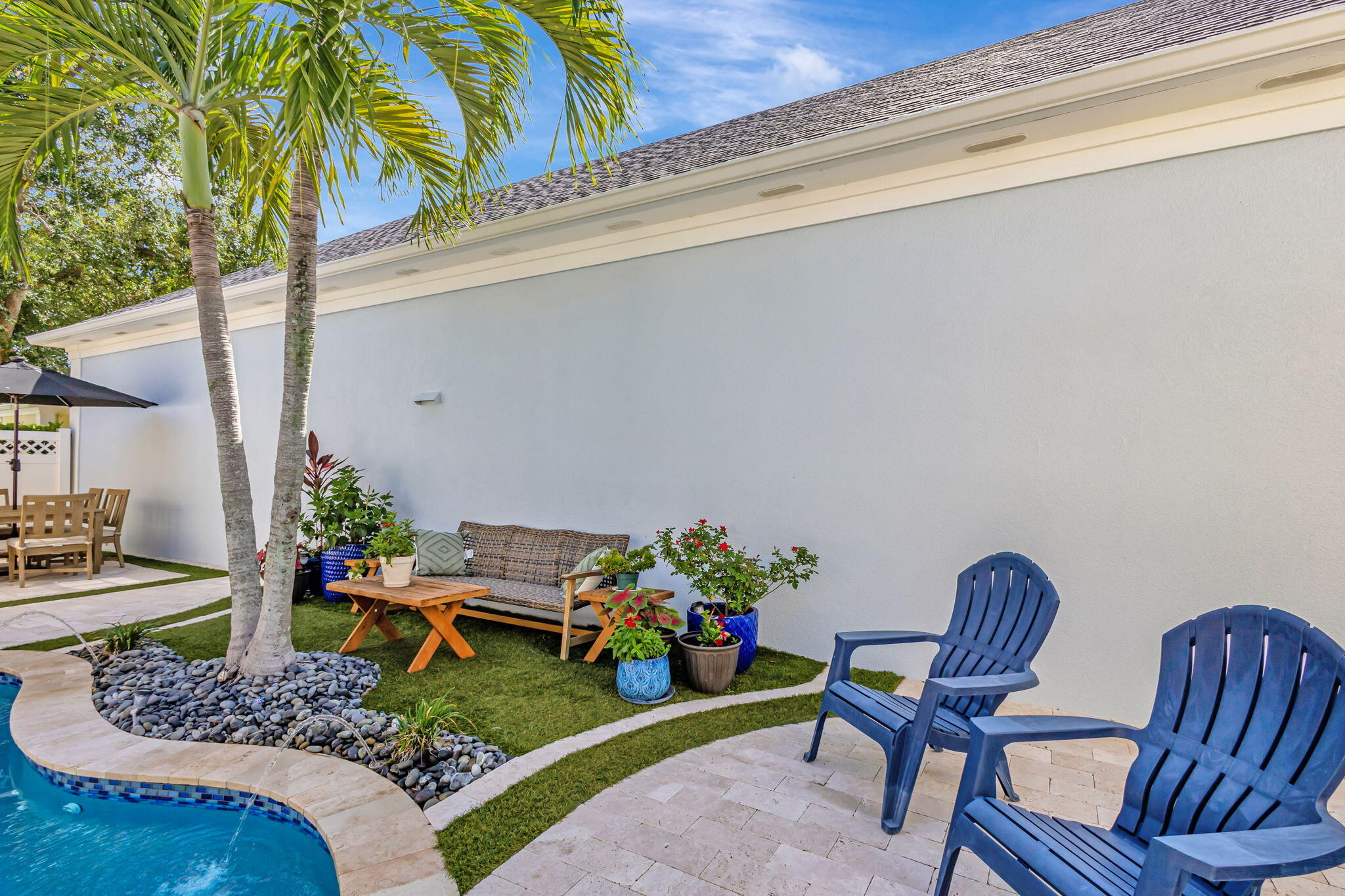 215 Sweet Bay Circle