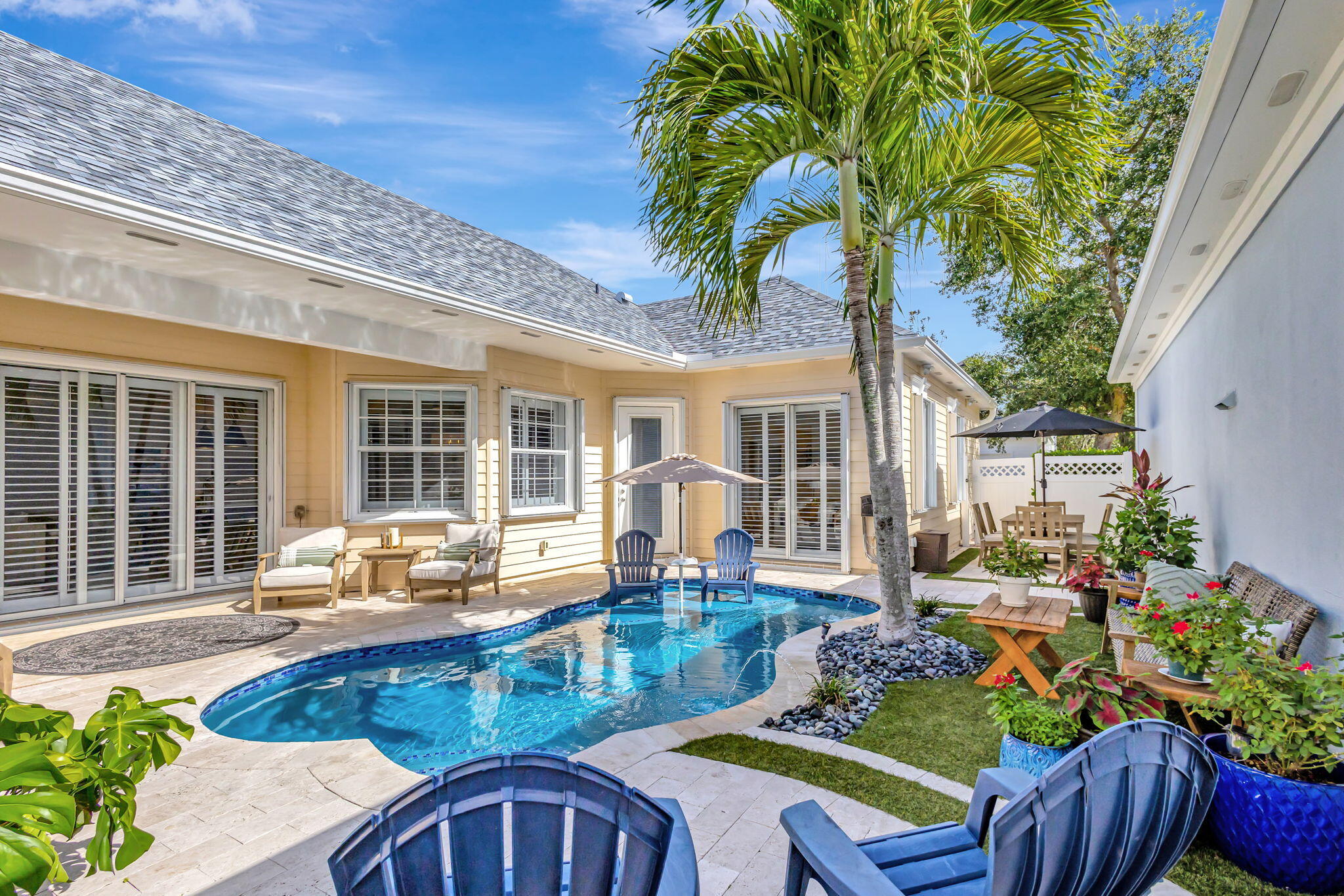 215 Sweet Bay Circle
