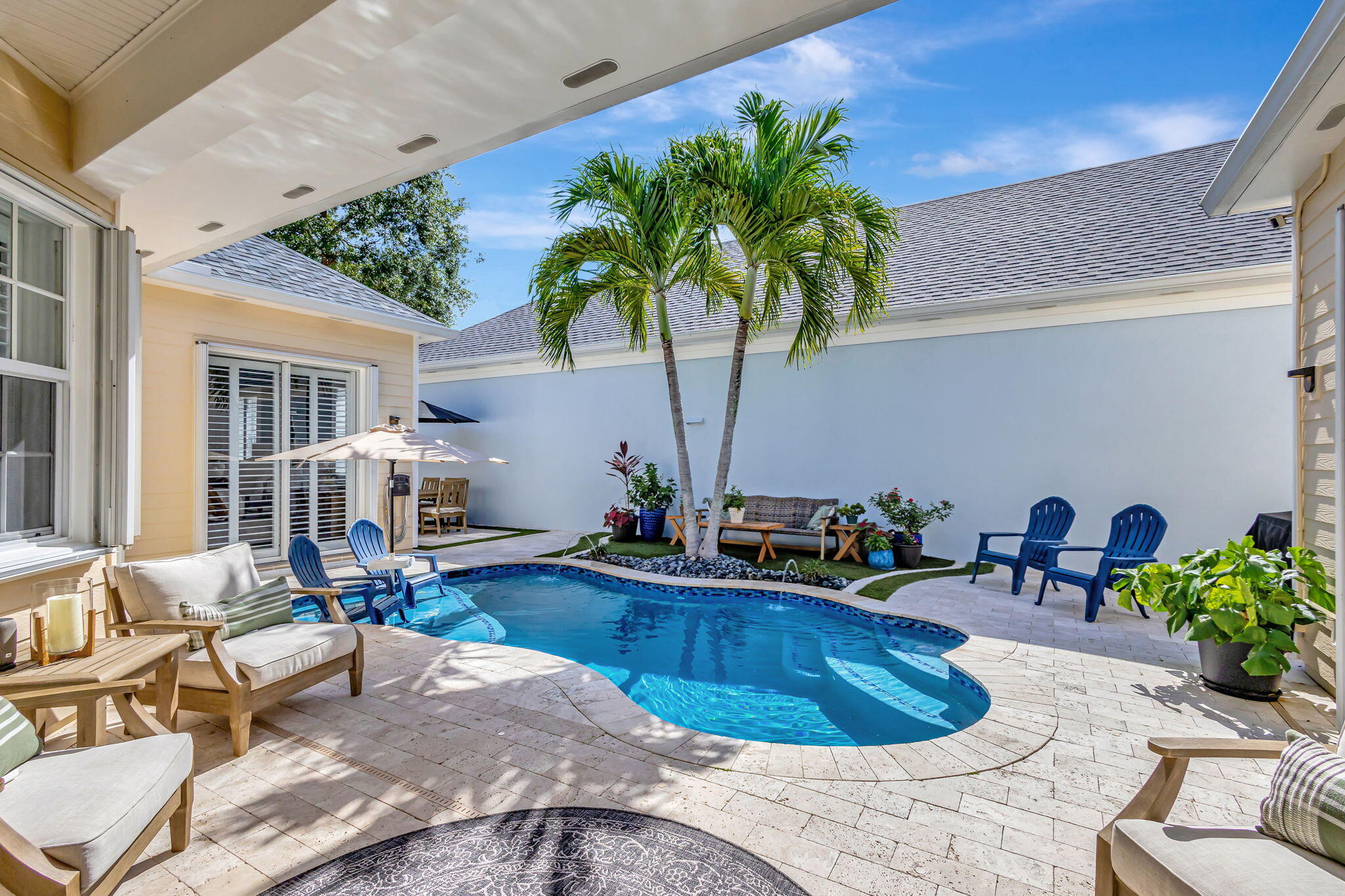 215 Sweet Bay Circle