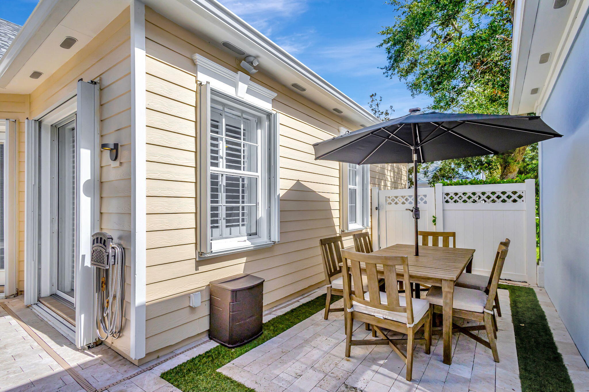 215 Sweet Bay Circle