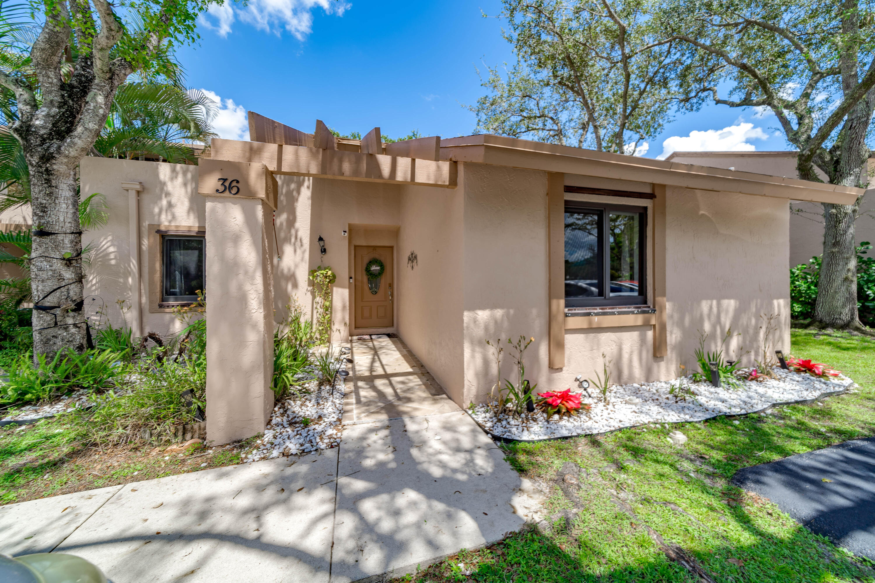 36 Chestnut Circle