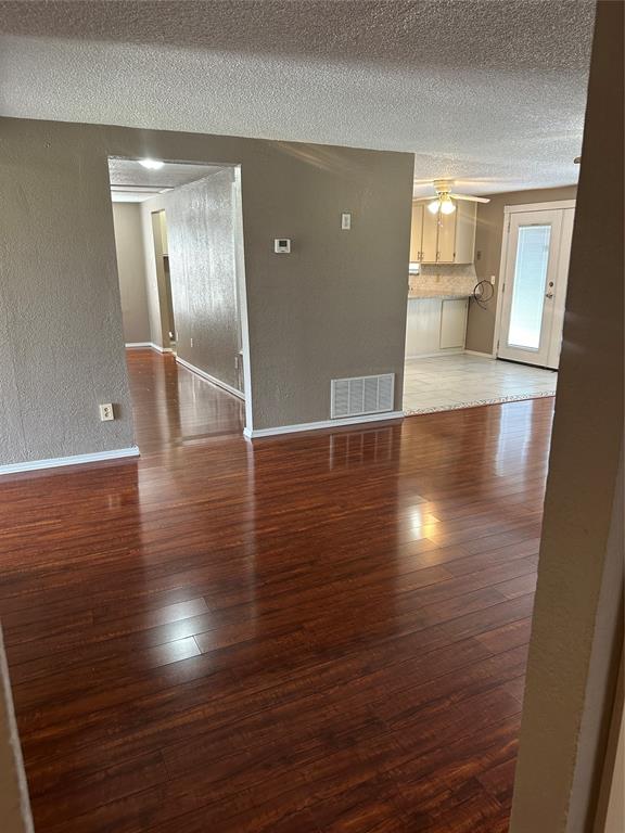 3205 SW 84th Street