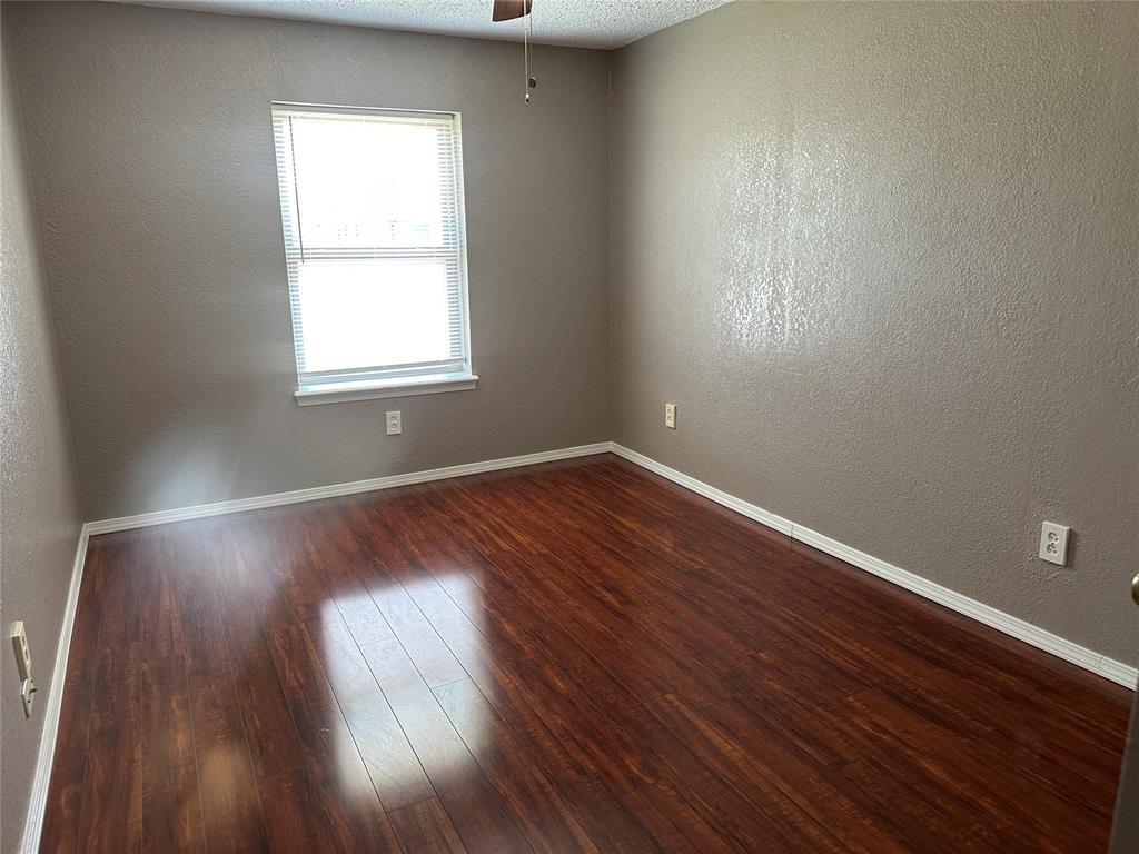 3205 SW 84th Street