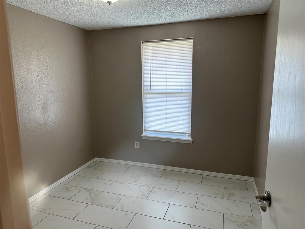 3205 SW 84th Street