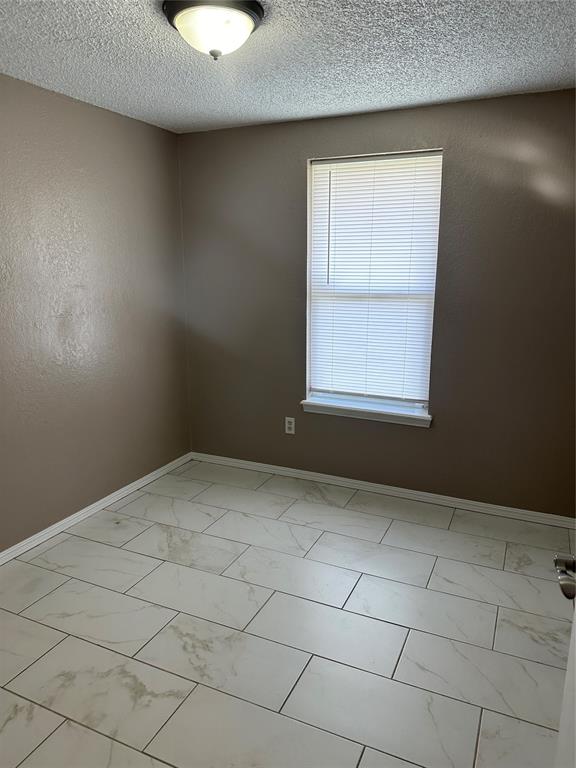 3205 SW 84th Street