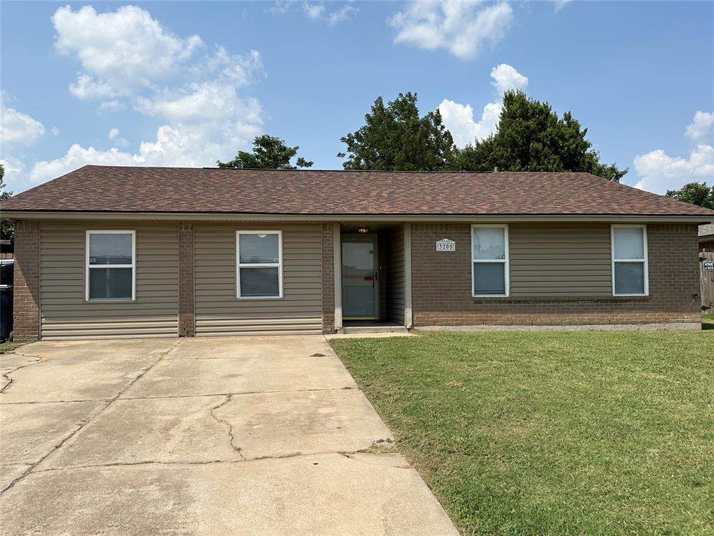 3205 SW 84th Street