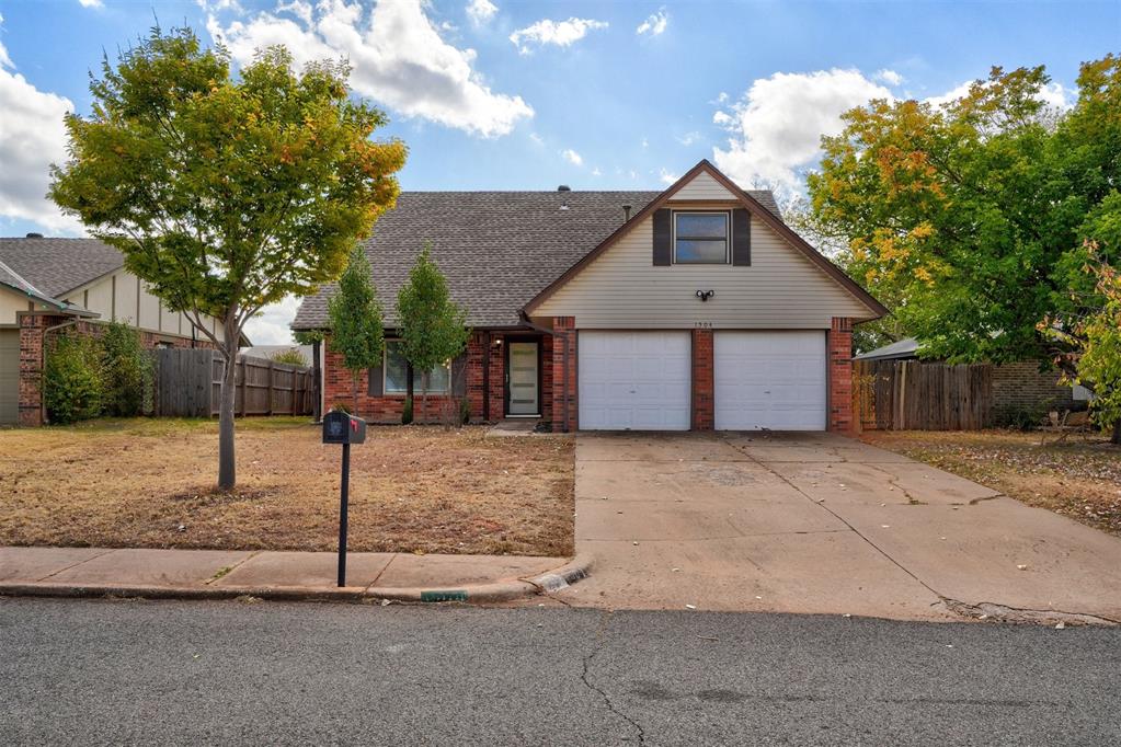 1504 Vulcan Circle