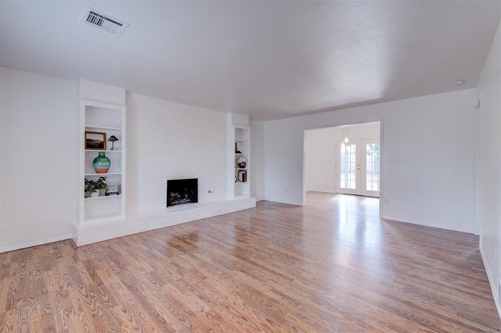 1504 Vulcan Circle