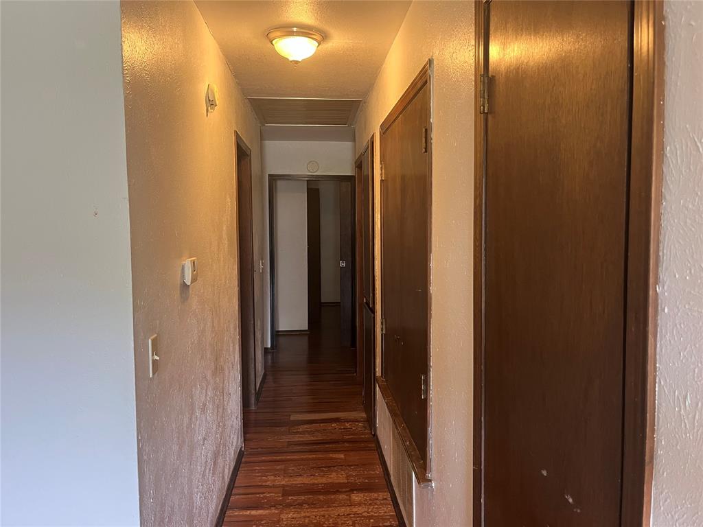 513 N Roosevelt Avenue