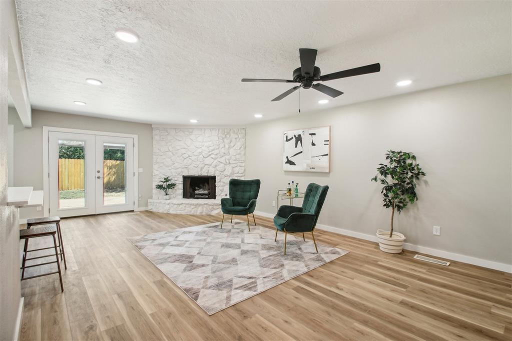 7520 Brookside Drive