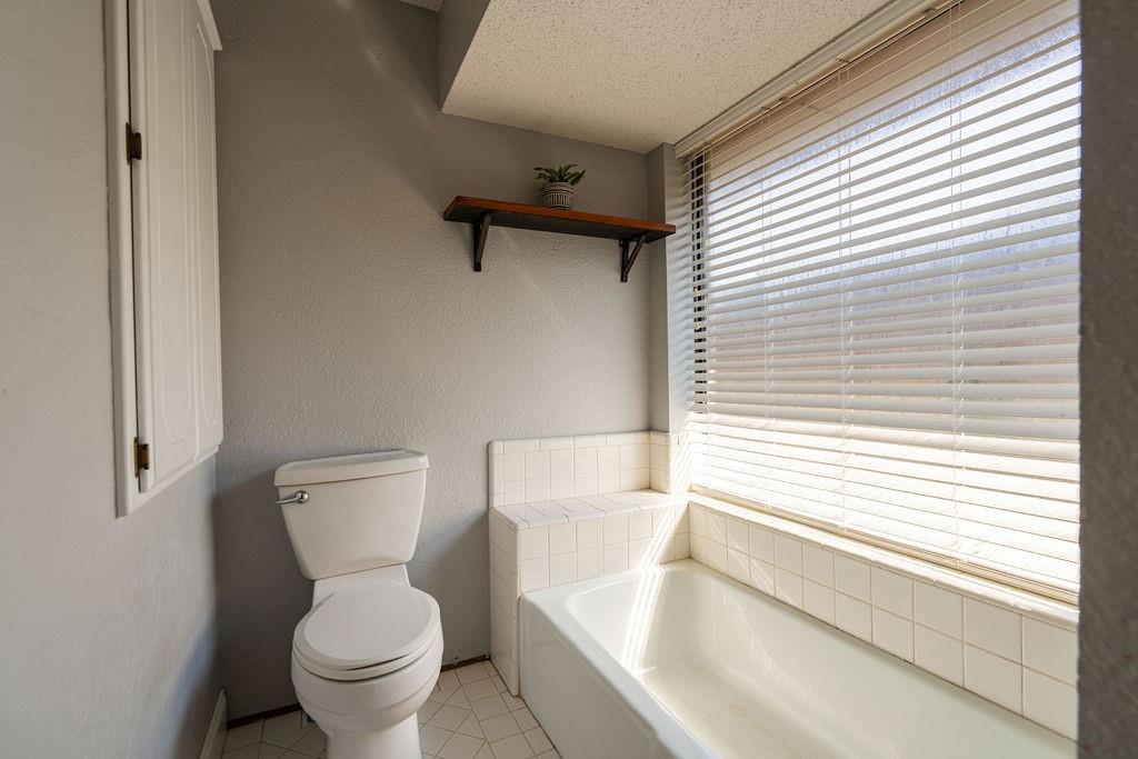 3217 Dove Crossing Drive