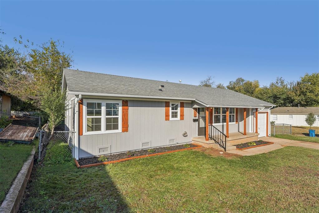 3513 Woodside Drive